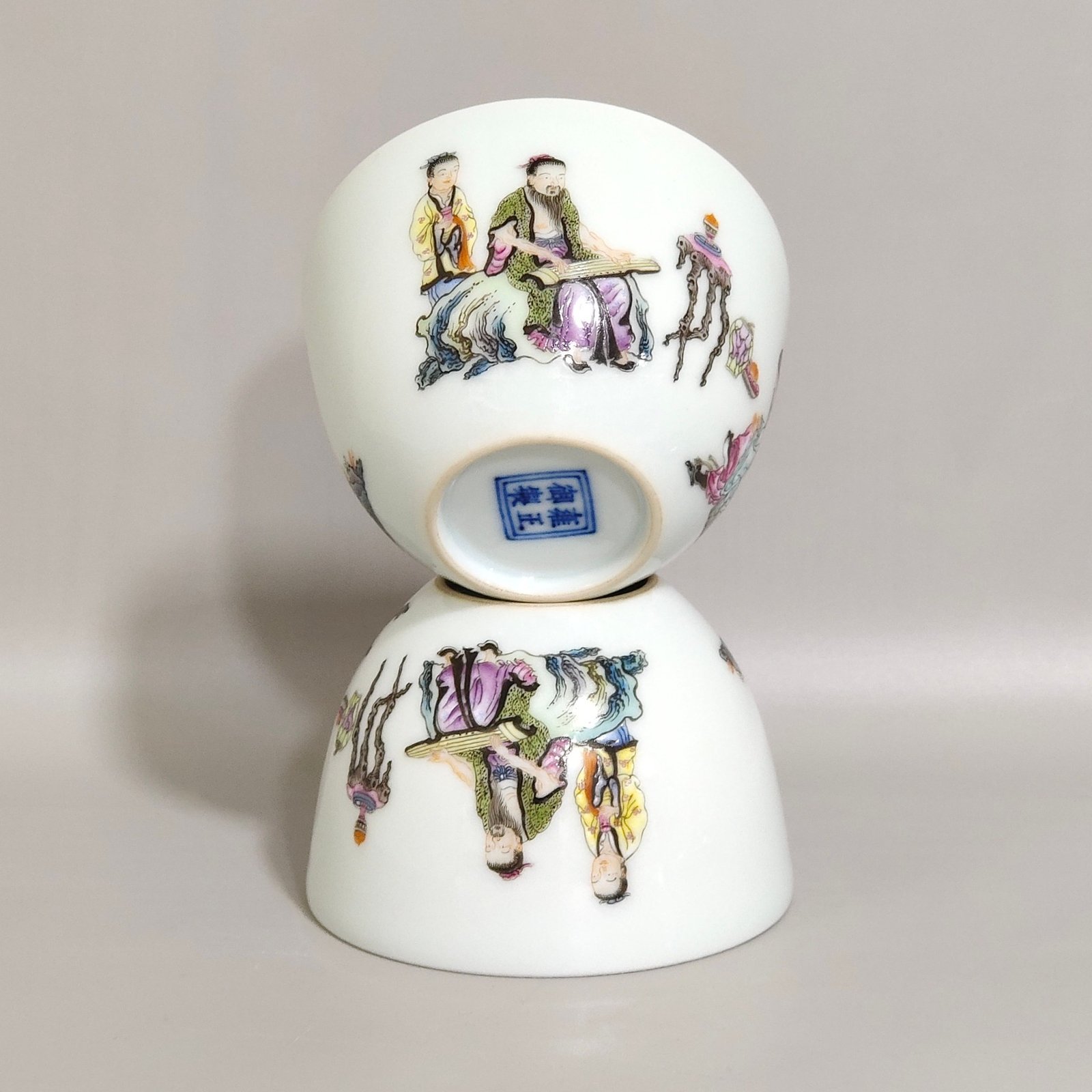 Qing Dynasty Yongzheng Imperial Character Story Cup