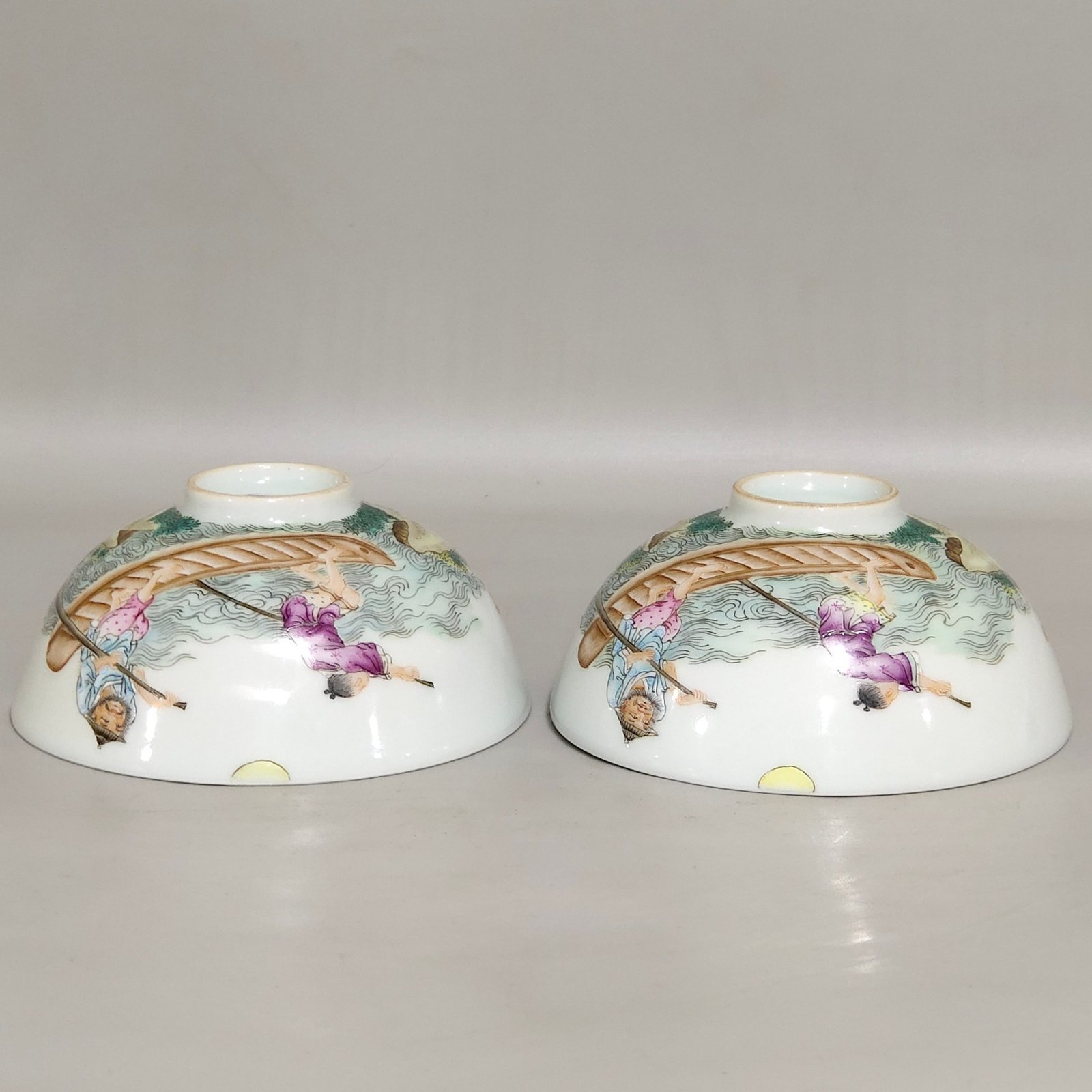 Qing Dynasty Yongzheng Imperial Character Story Cup