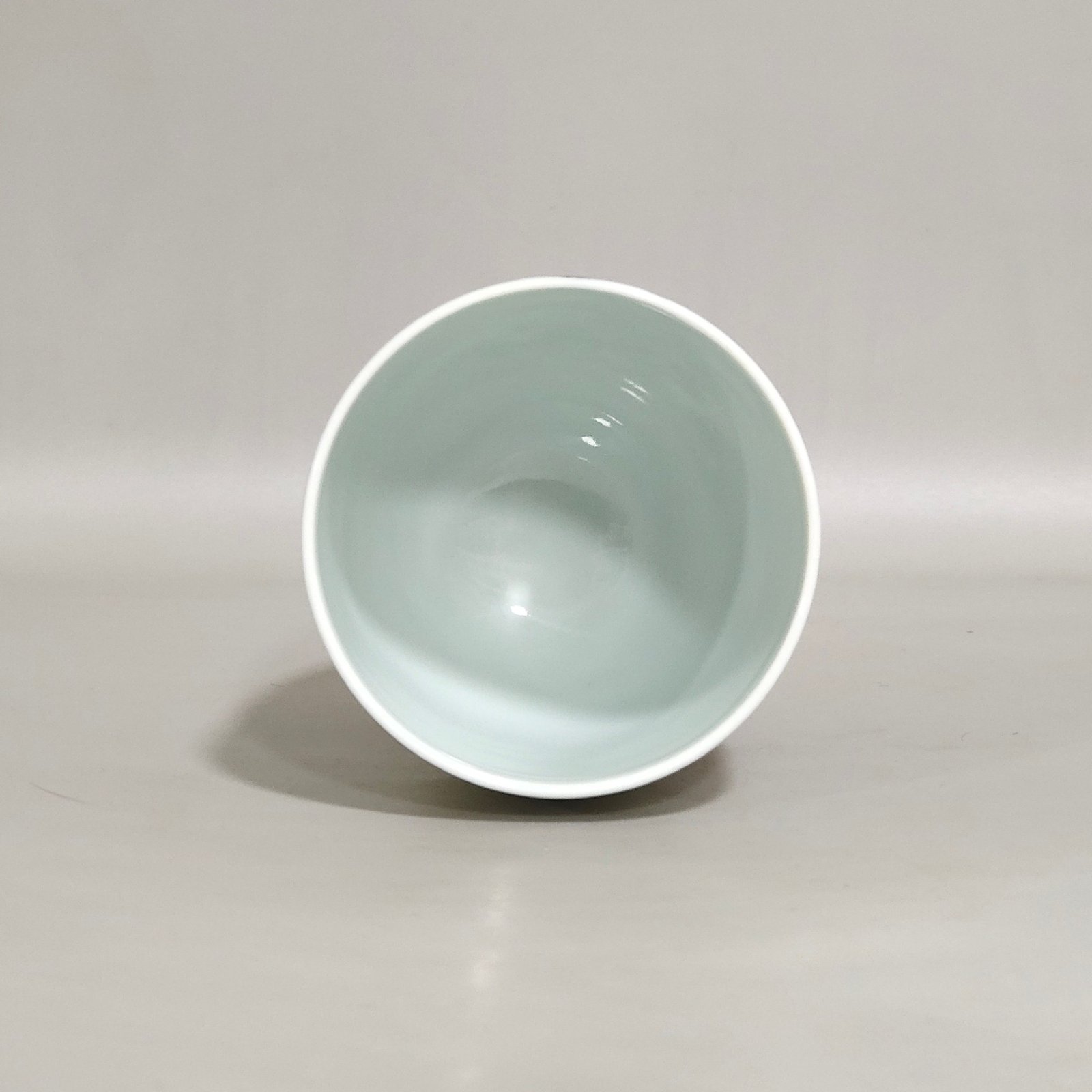 Qing Dynasty Yongzheng incense cup with characters stories and poems