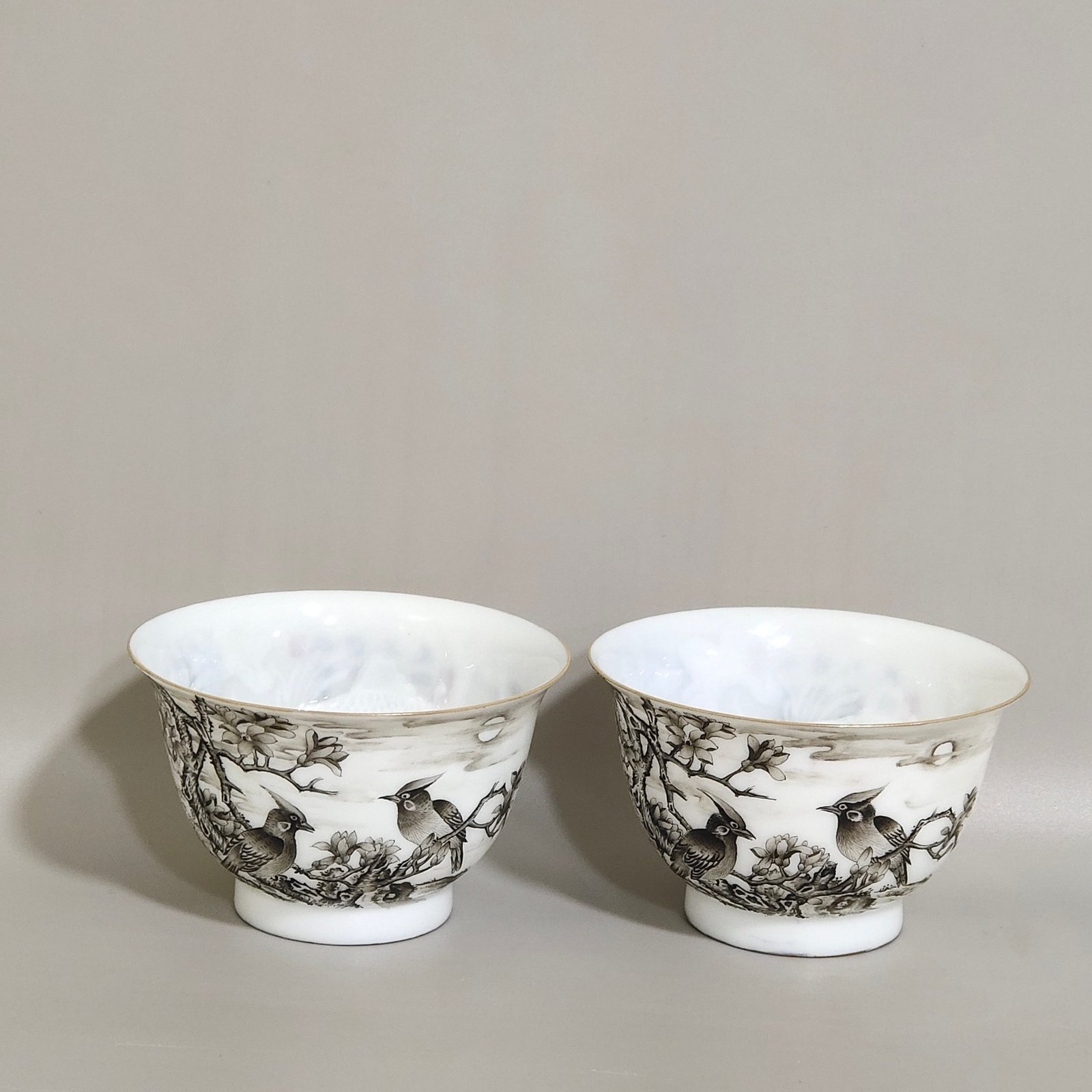 Qing Dynasty Yongzheng ink color flower and bird poem with hidden engraved fish and algae cup