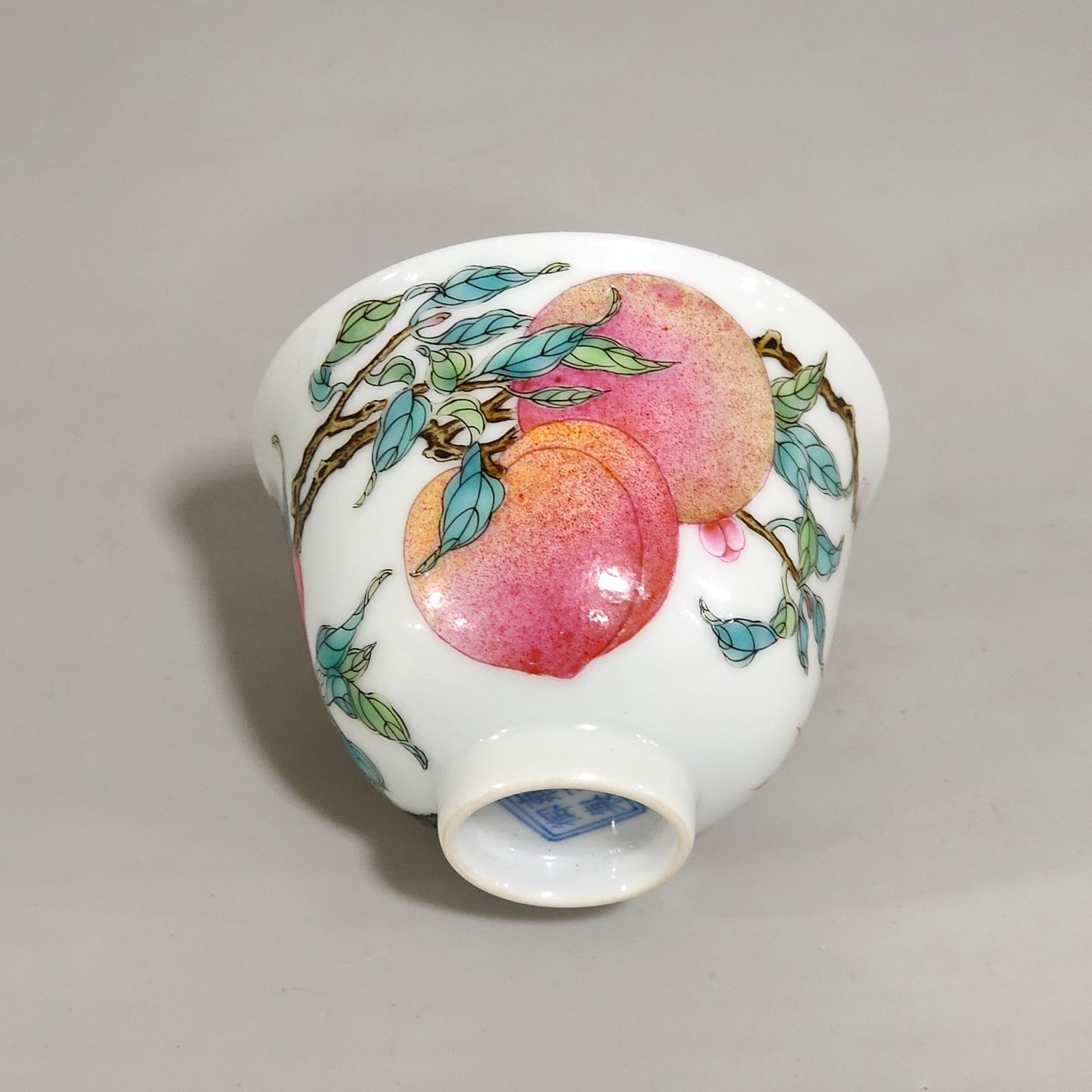 Qing Dynasty Yongzheng Famille Rose Porcelain Peach cup