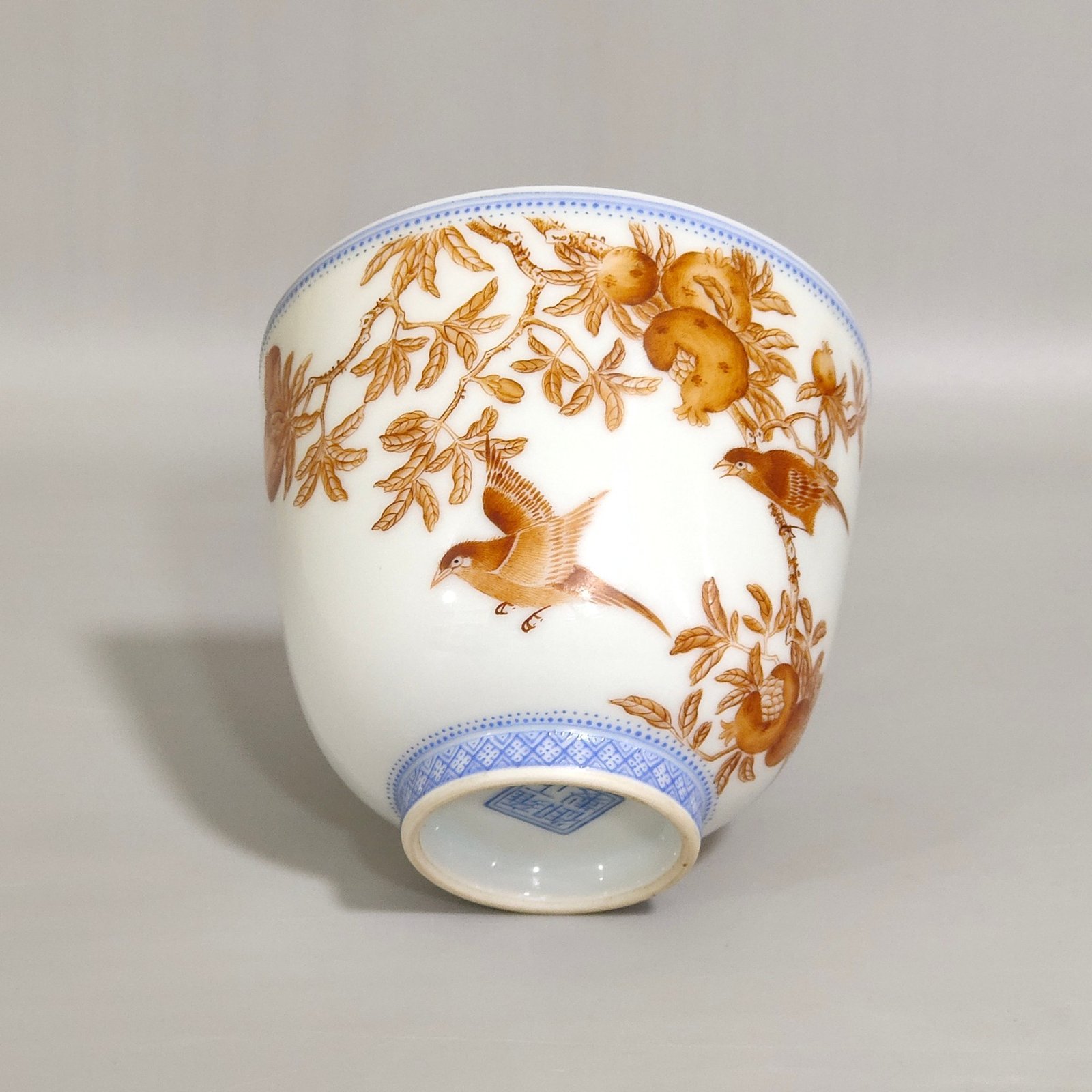 Qing Dynasty Yongzheng Aluminum red emerald edge flower bird and pomegranate poem cup