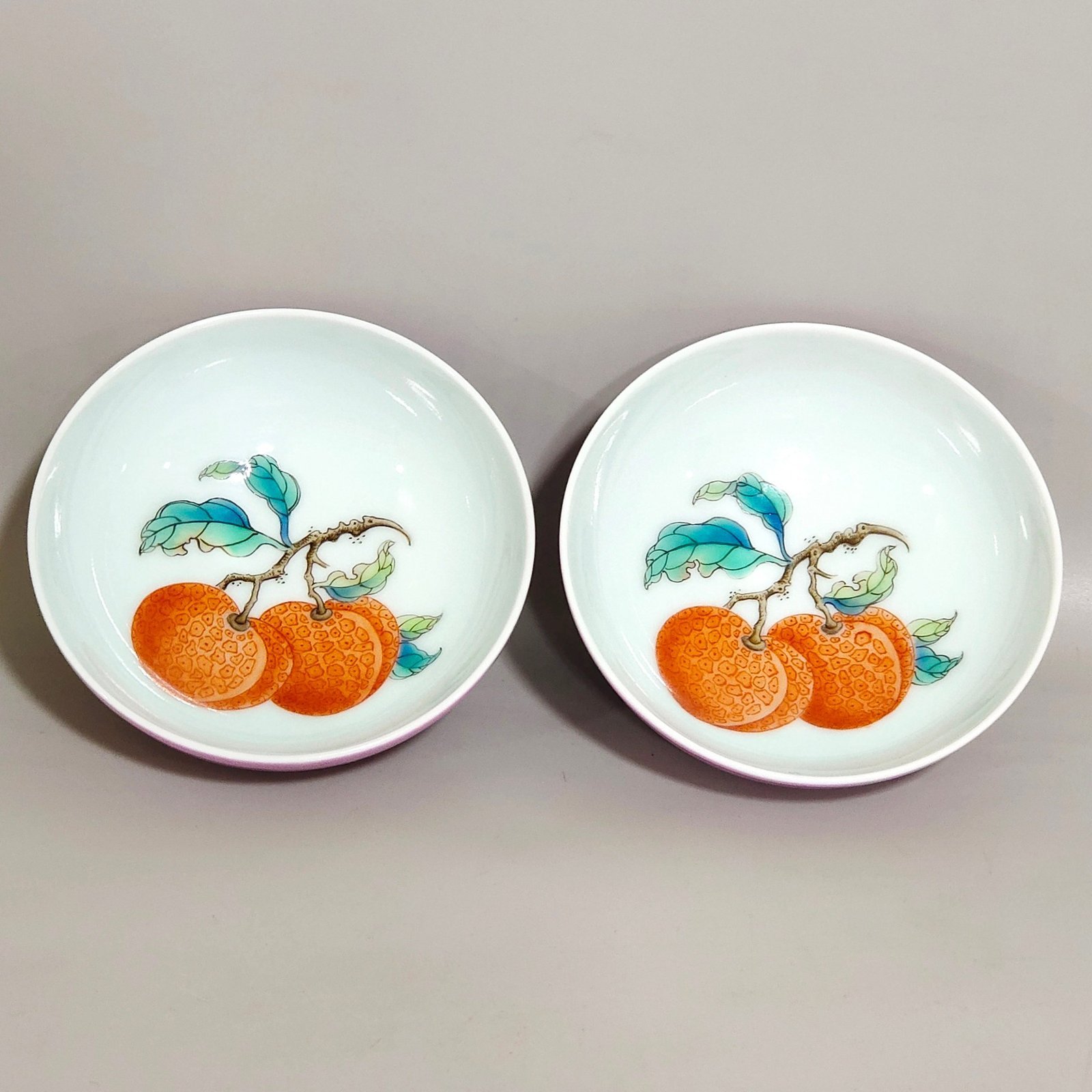 Qing Dynasty Yongzheng A rouge powder painted lychee cup