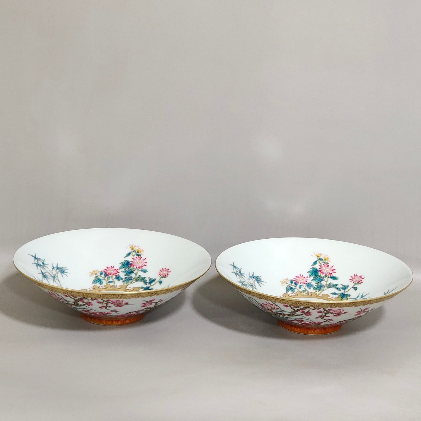 Qing Dynasty Yongzheng bamboo hat bowl flowers plum orchid bamboo and chrysanthemum