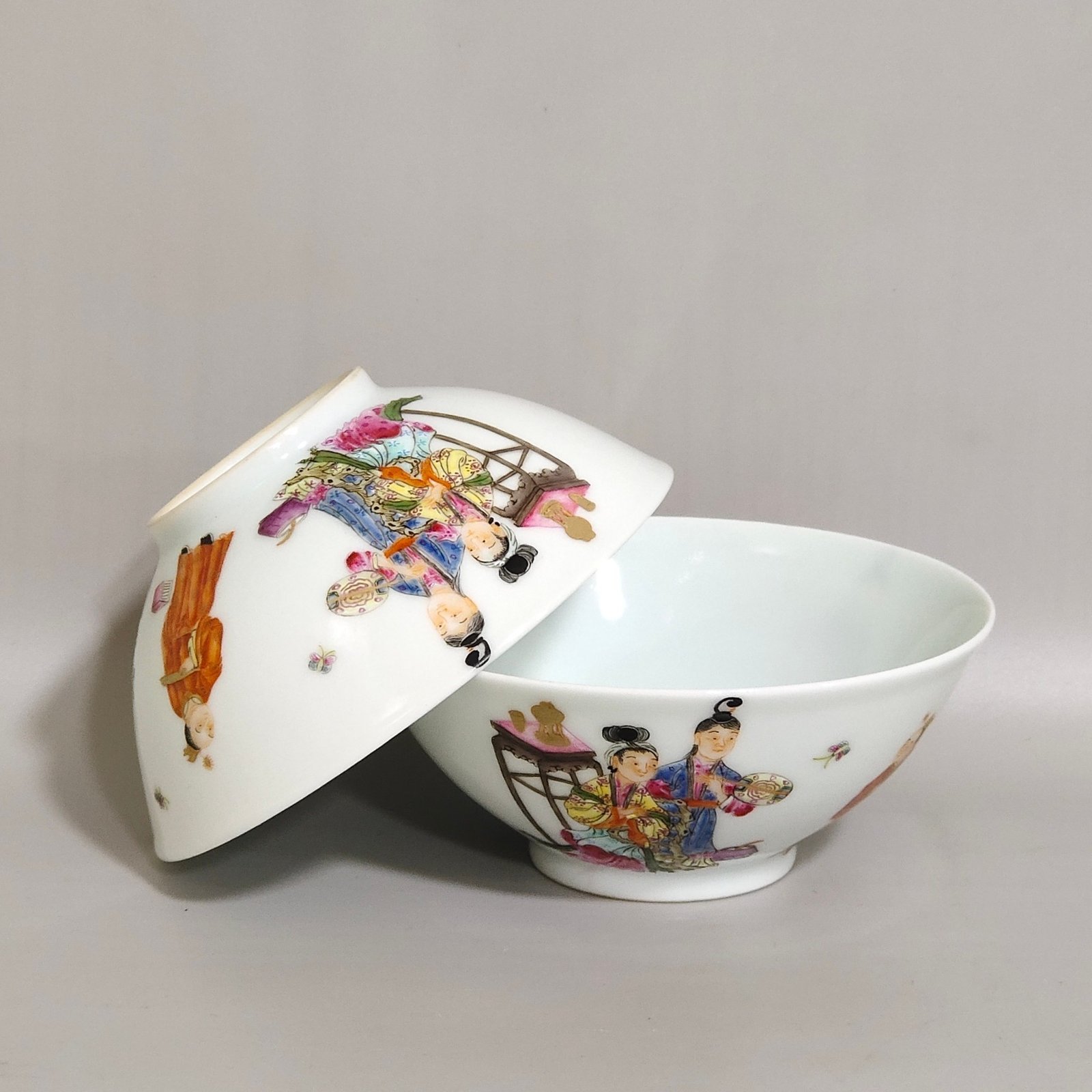 Qing Dynasty Yongzheng Famille Rose Porcelain Cup