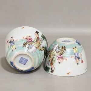 Qing Dynasty Yongzheng Famille Rose Porcelain Cup