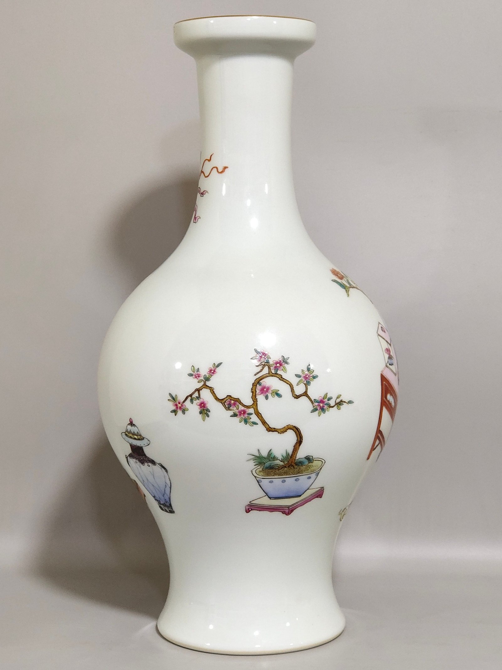 Qing Dynasty Yongzheng Famille Rose Porcelain vase