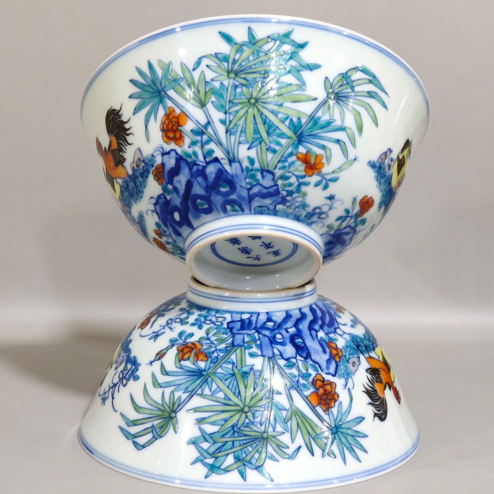 Qing Dynasty Yongzheng color chicken bowl