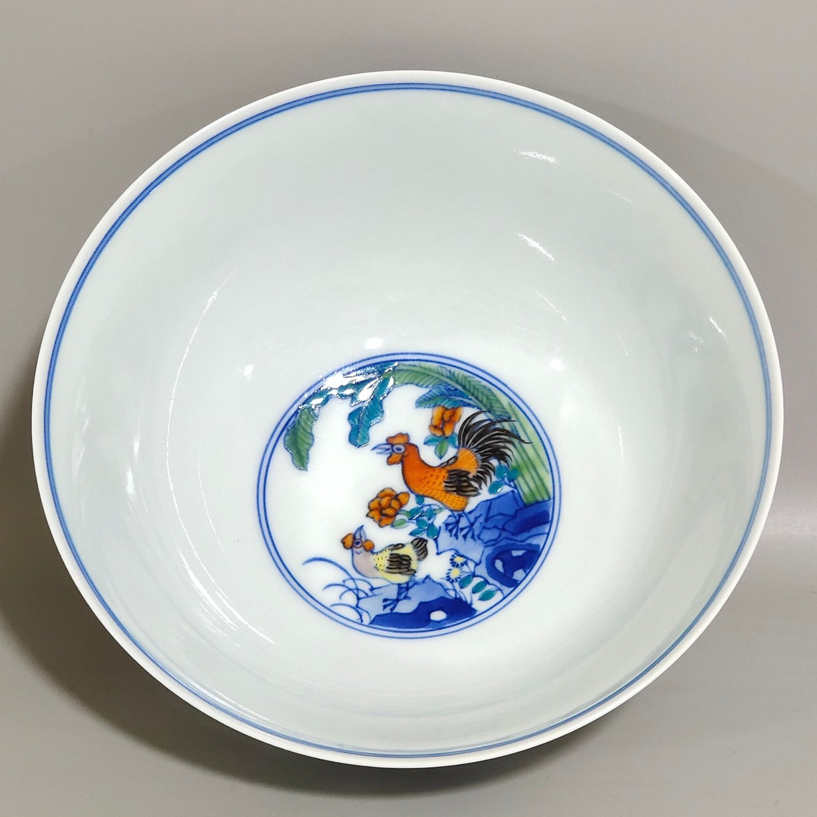 Qing Dynasty Yongzheng color chicken bowl