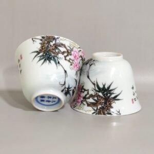 Qing Dynasty Yongzheng Spring River Plumbing Duck Prophet's Poetry Cup
