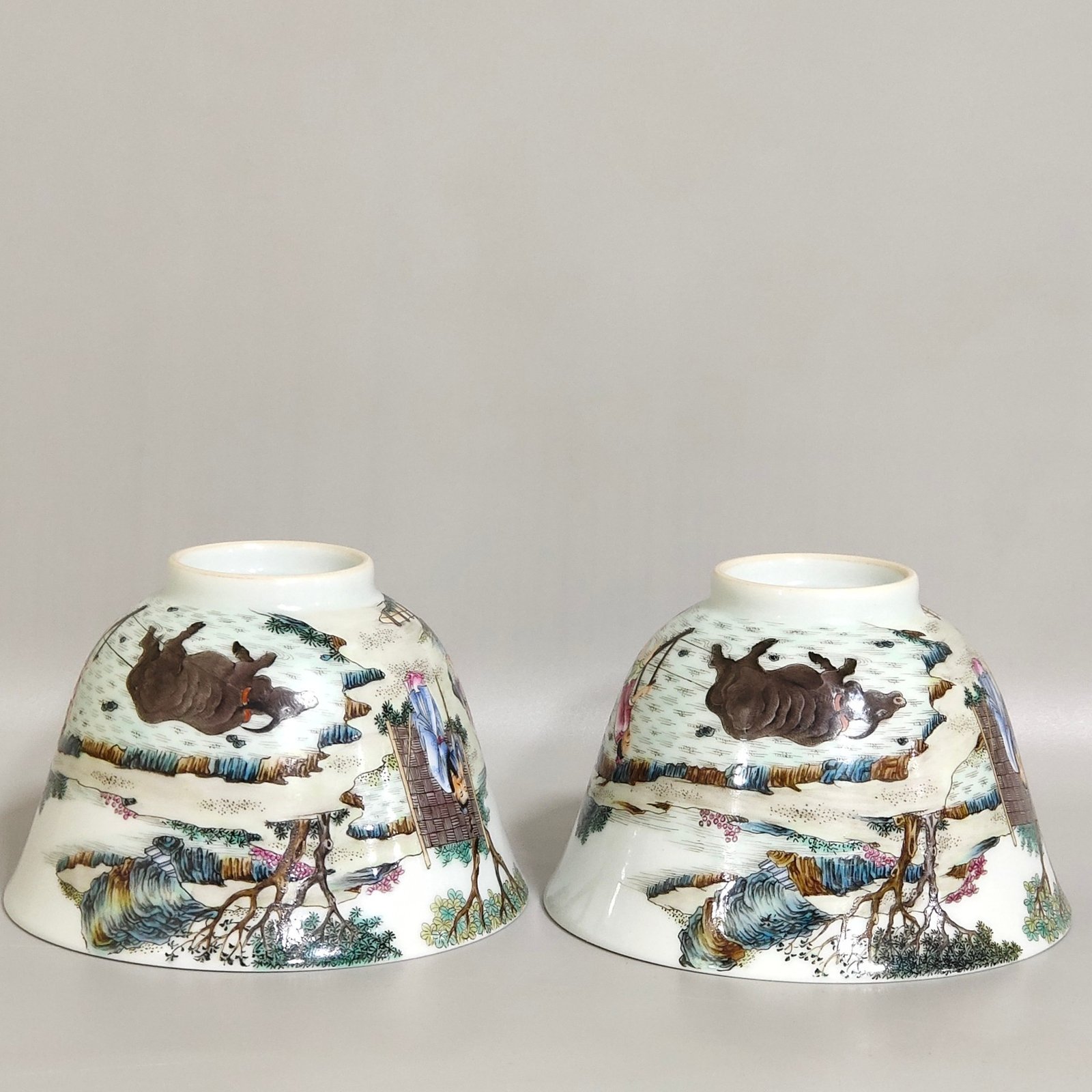 Qing Dynasty Yongzheng Spring River Plumbing Duck Prophet’s Poetry Cup