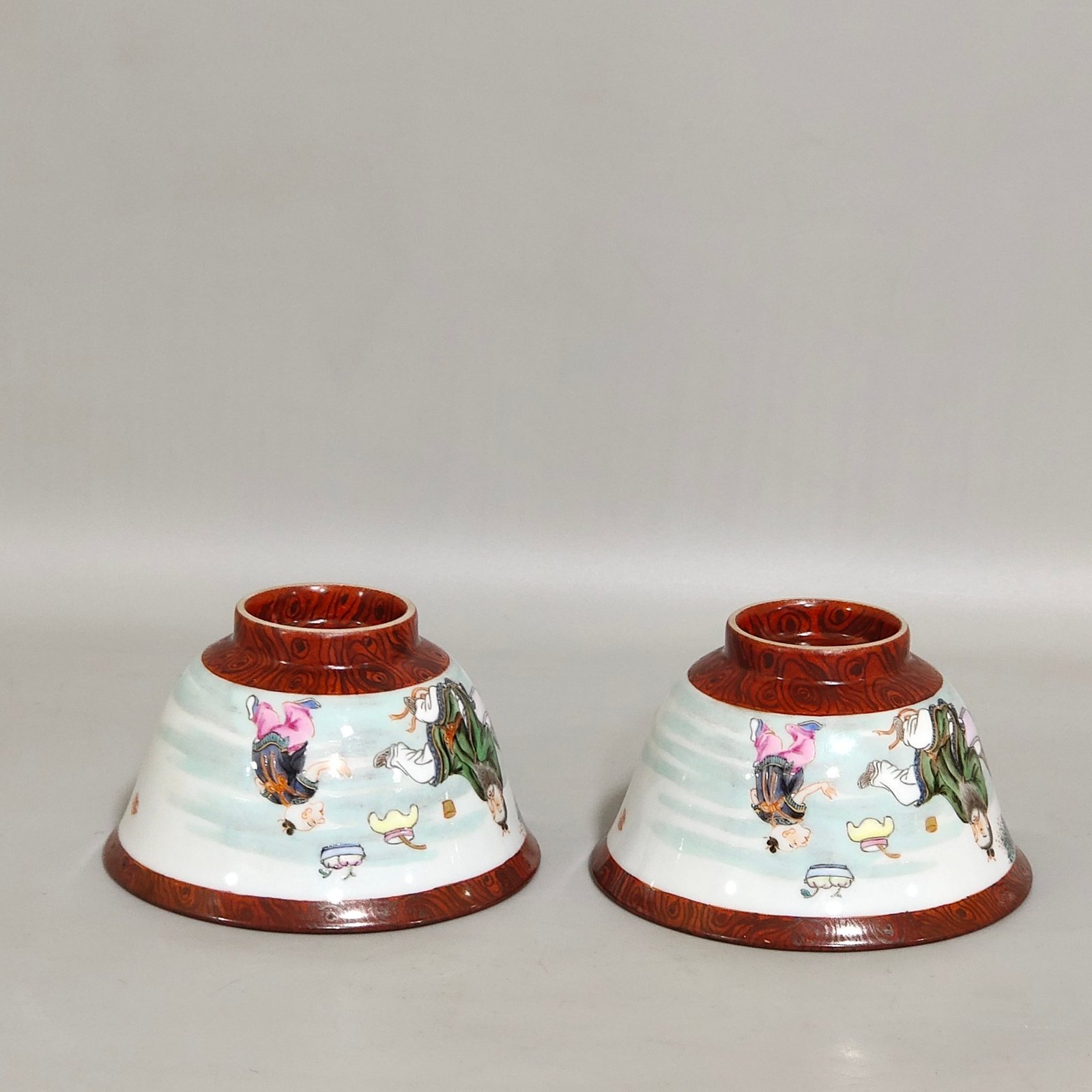 Qing Dynasty Yongzheng wood grain glaze character story cup
