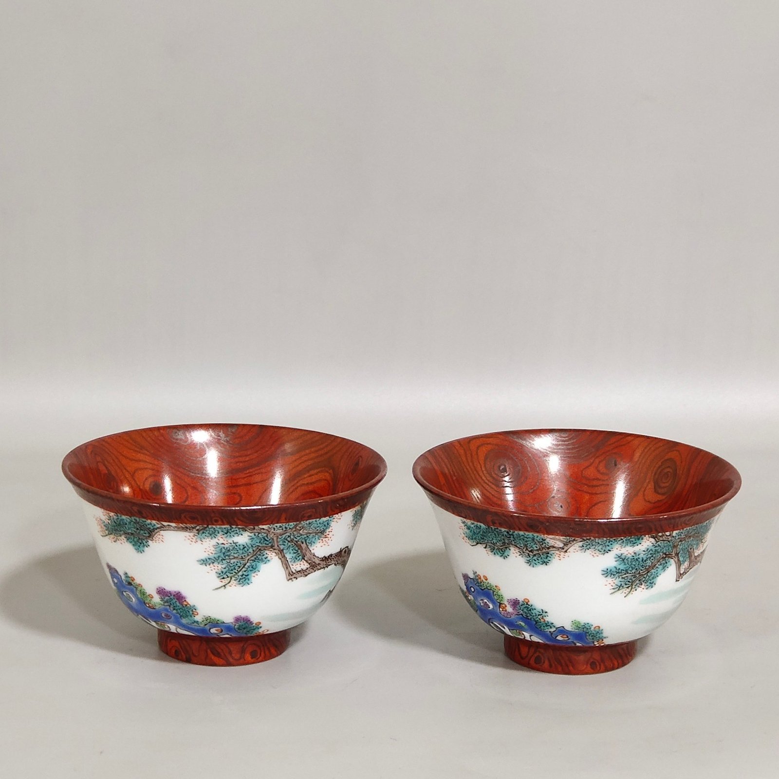 Qing Dynasty Yongzheng wood grain glaze character story cup