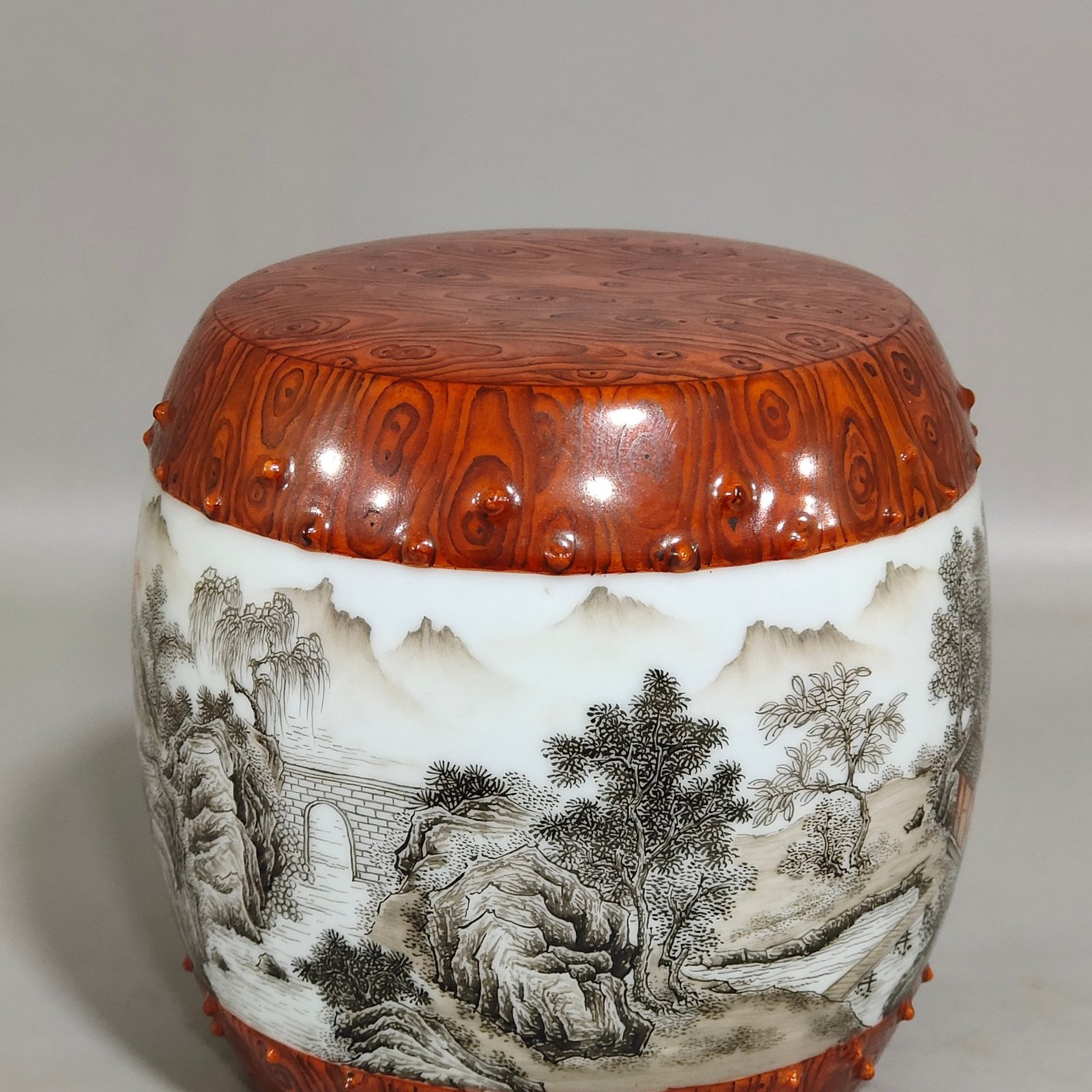 Qing Dynasty Yongzheng wood grain glazed ink color landscape poem porcelain drum