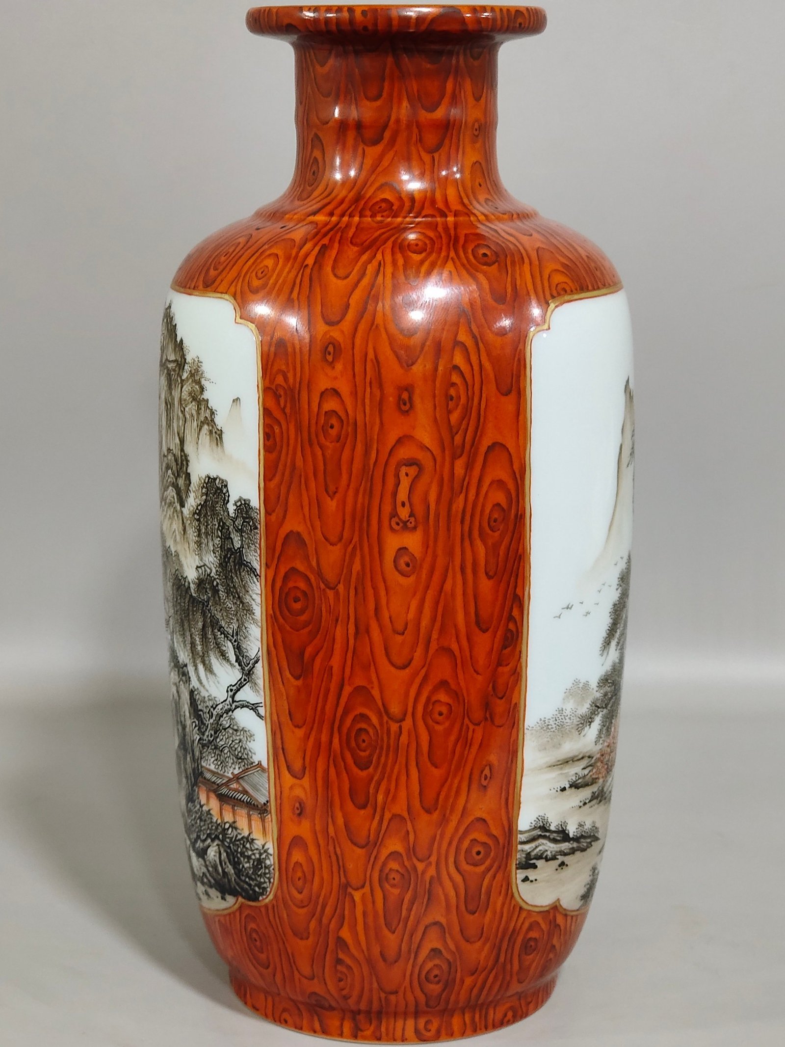 Qing Dynasty Yongzheng wood grain glazed window ink color landscape firecracker bottle