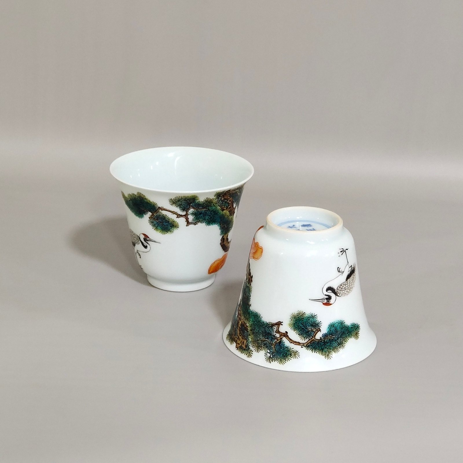 Qing Dynasty Yongzheng Songhe Yannian Wufu Cup