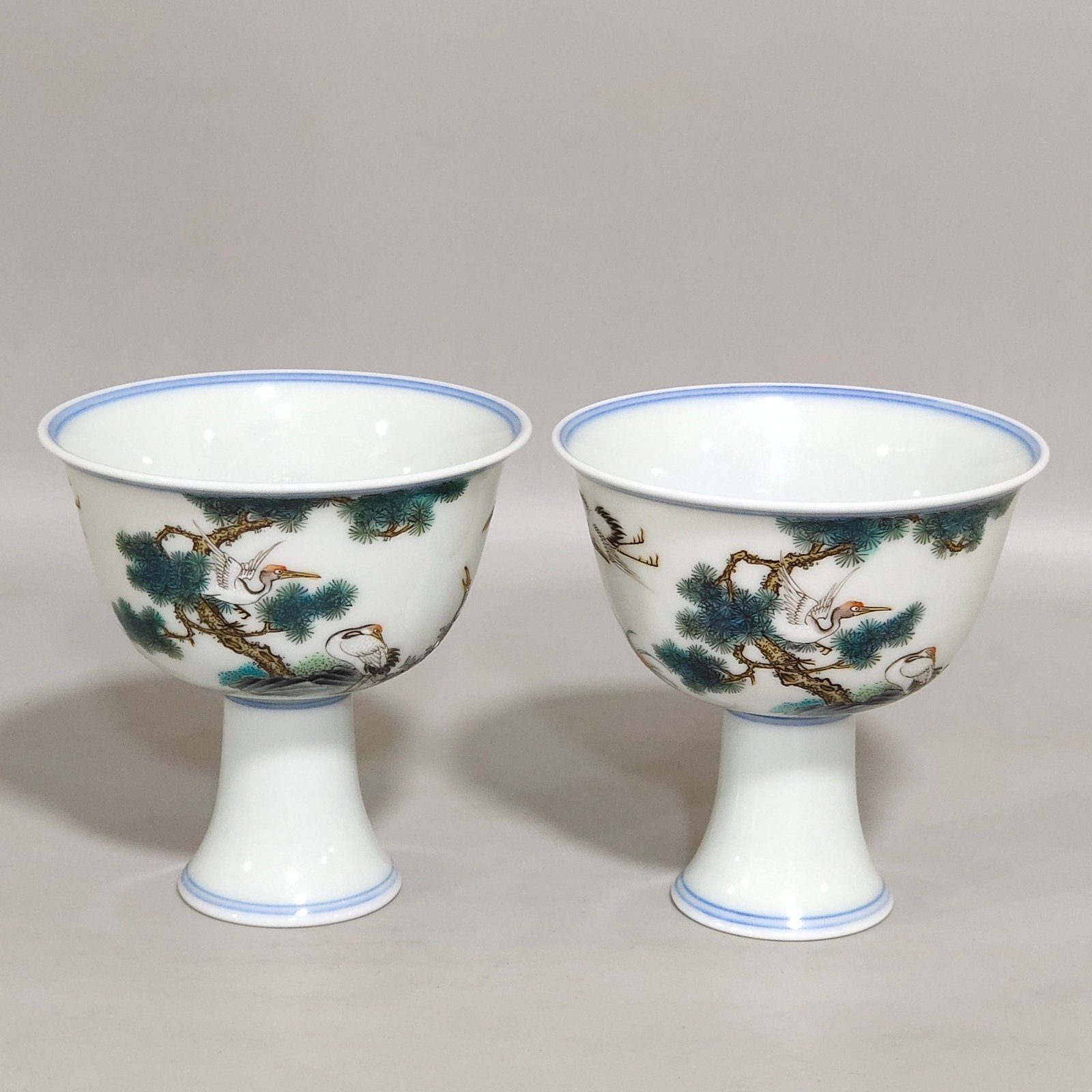 Qing Dynasty Yongzheng Songhe Yearlong Goblet