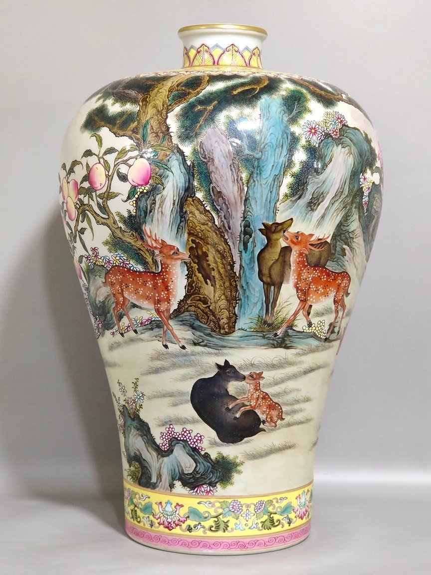 Qing Dynasty Yongzheng Song Deer poem poem plum vase