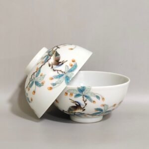 Qing Dynasty Yongzheng wolfberry butterfly cup