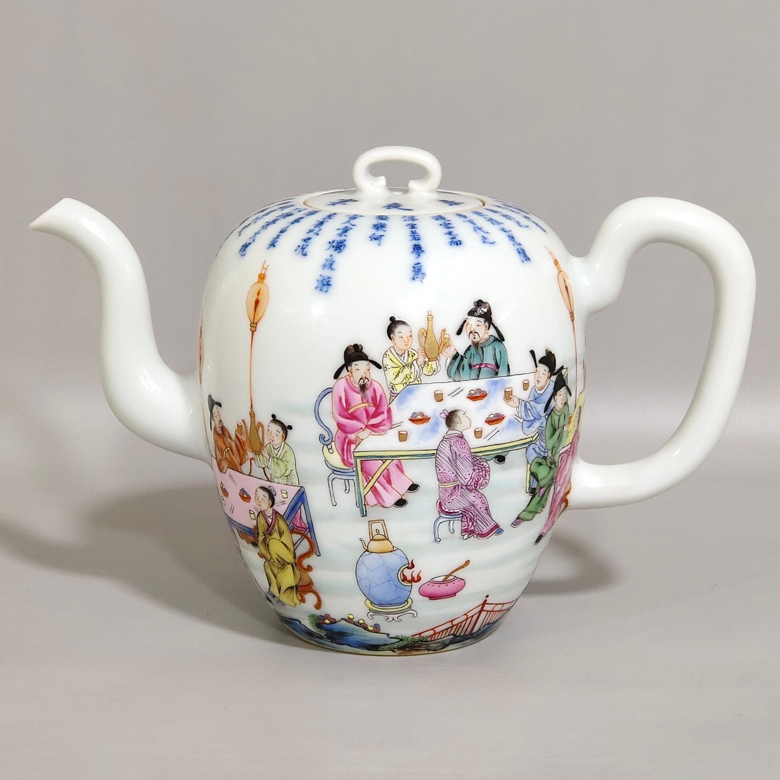 Qing Dynasty Yongzheng peach and plum night banquet teapot with poems and pictures