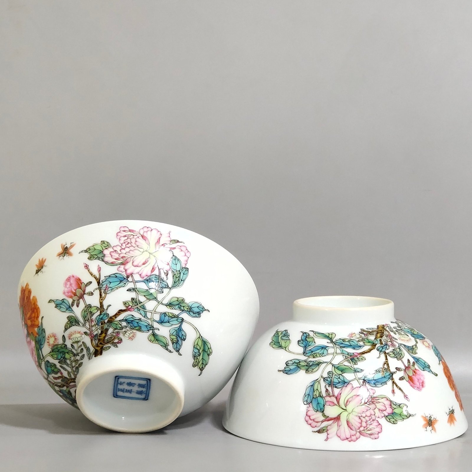 Qing Dynasty Yongzheng Famille Rose peony bowl