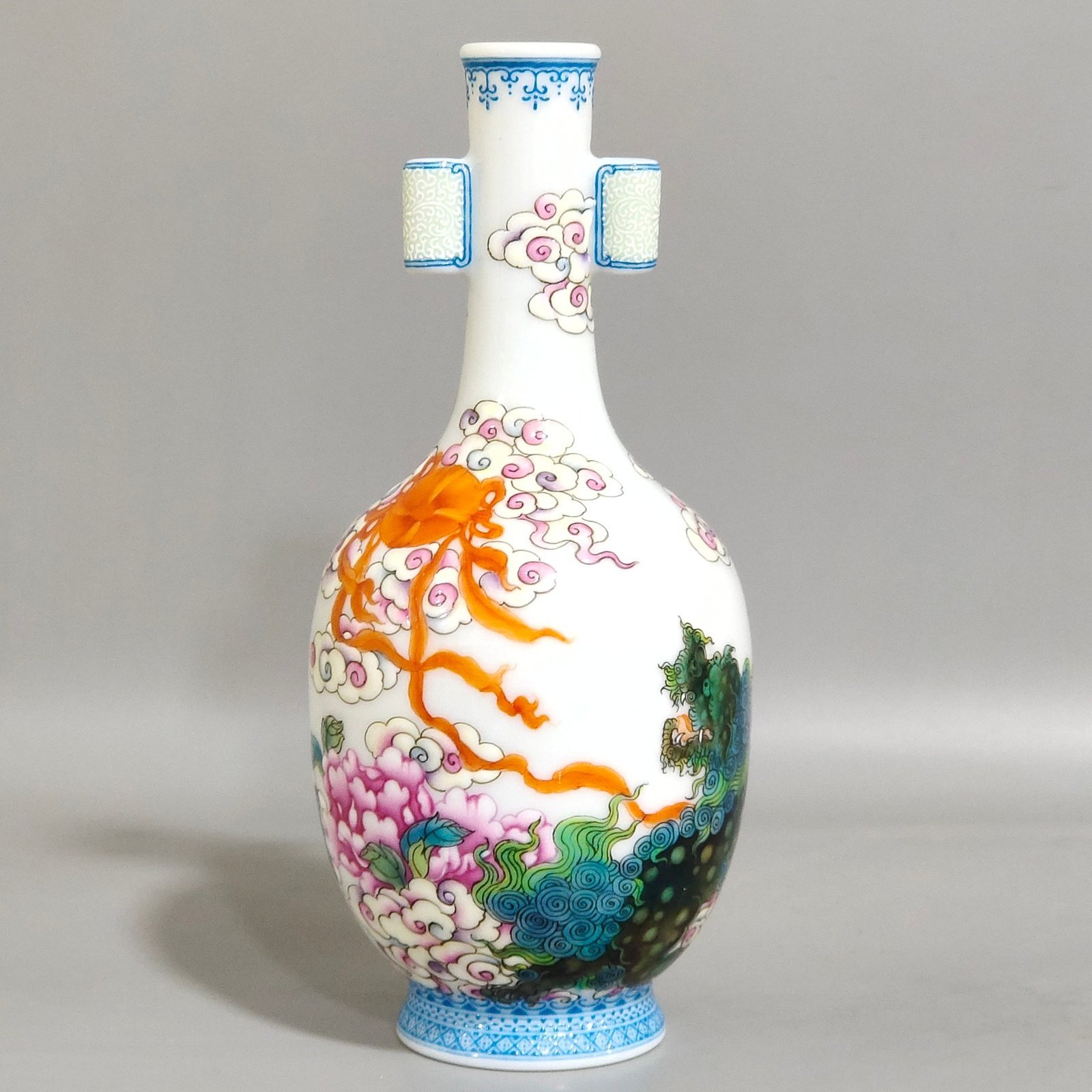 Qing Dynasty Yongzheng enamel double eared vial