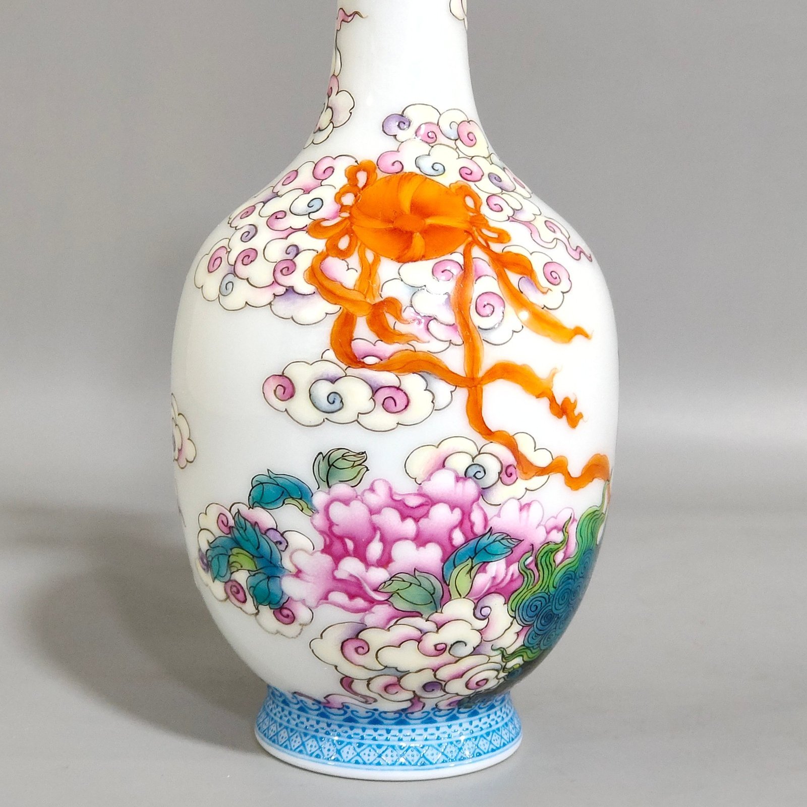 Qing Dynasty Yongzheng enamel double eared vial