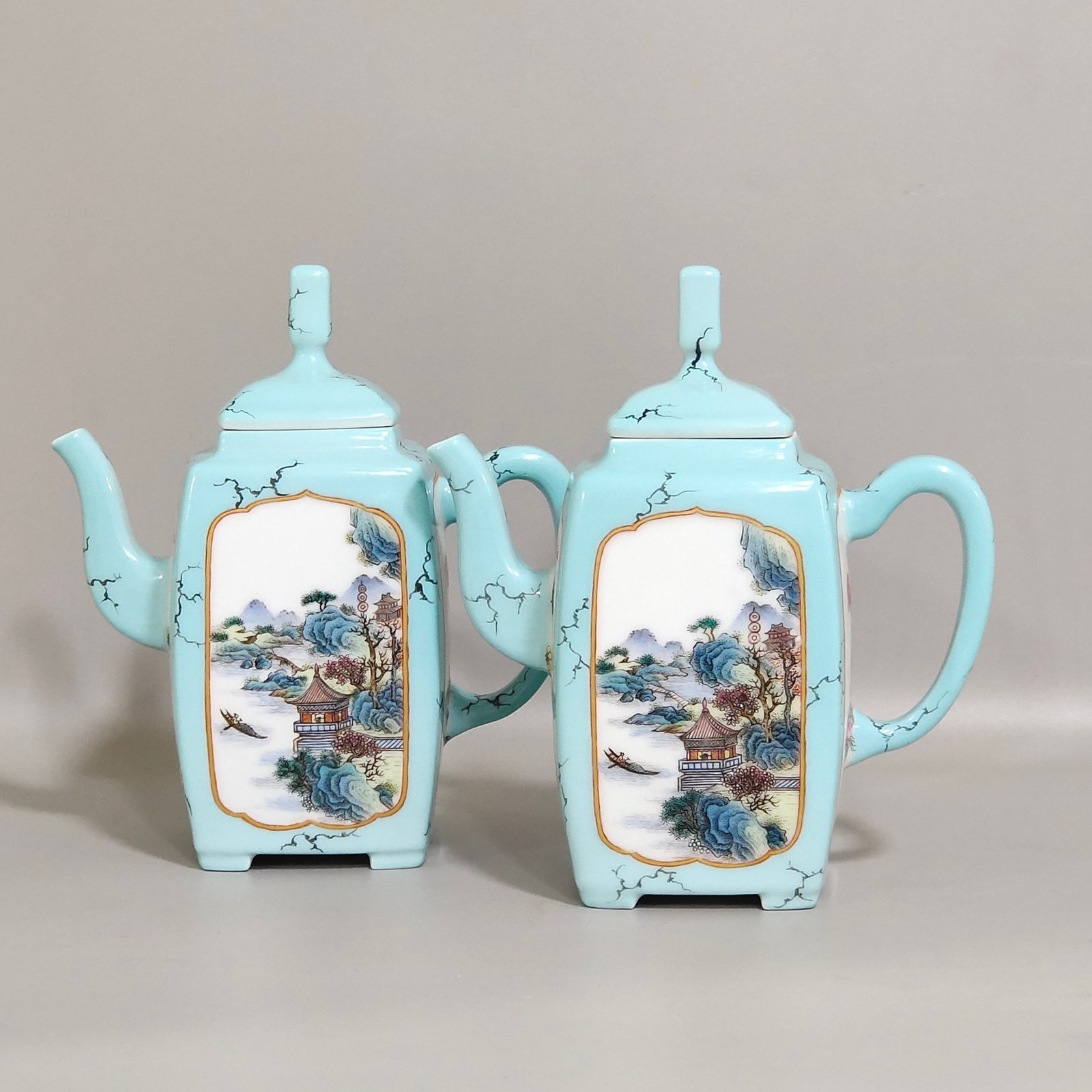 Qing Dynasty Yongzheng enamel turquoise green window landscape teapot
