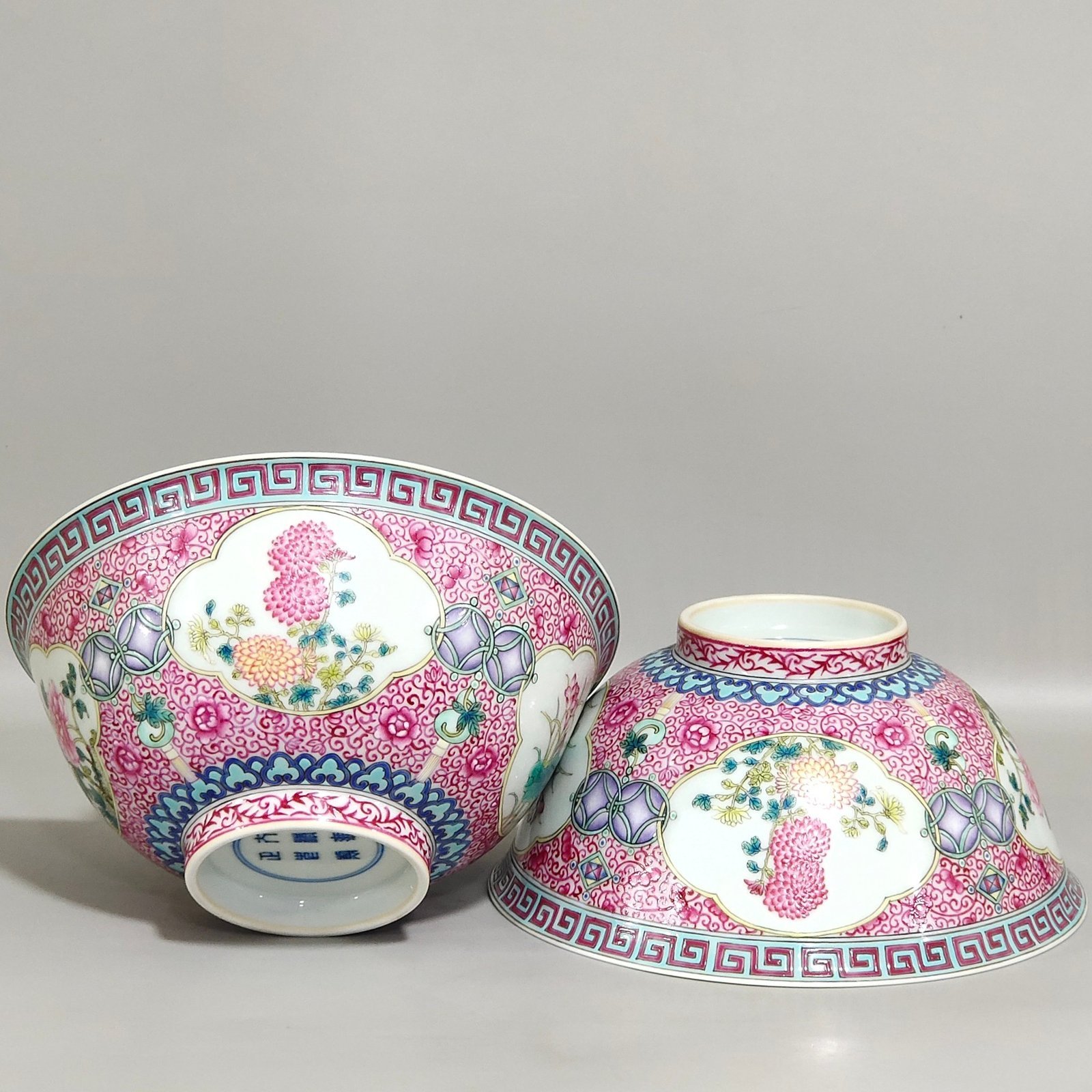 Qing Dynasty Yongzheng enamel agate red windowed four season flower bowl