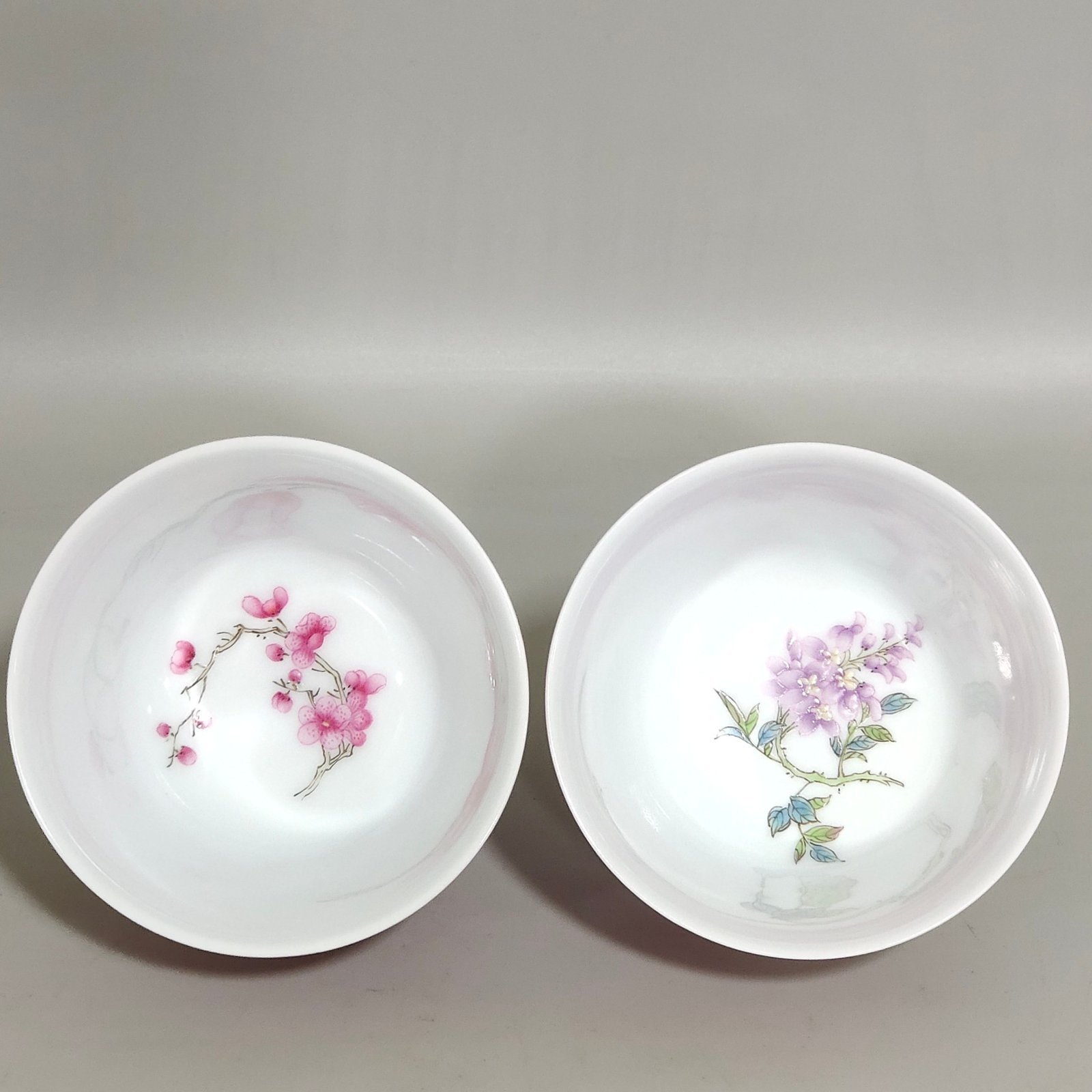 Qing Dynasty Yongzheng enamel carmine cup with twelve flowers painted inside