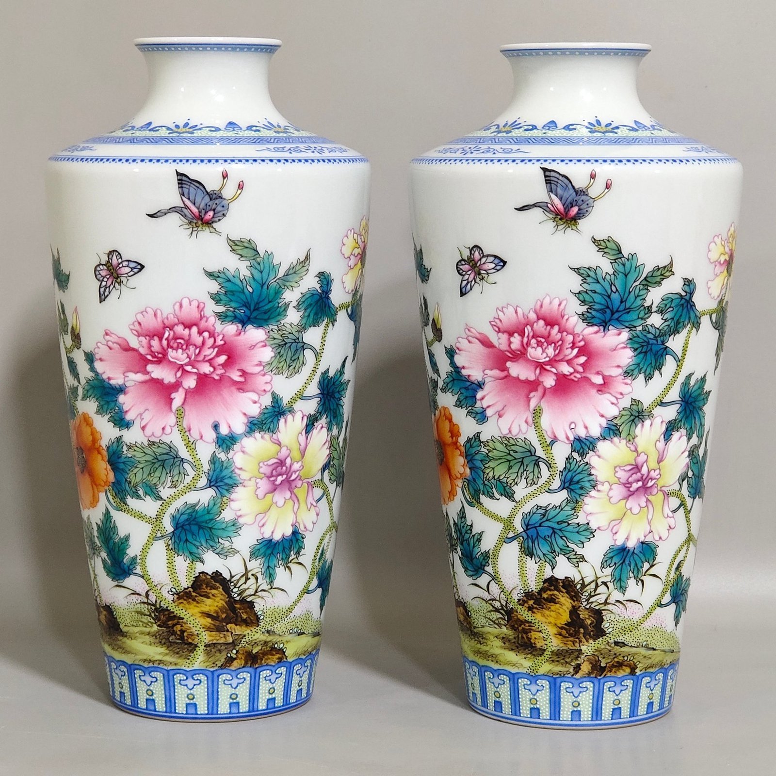 Qing Dynasty Yongzheng enamel poppy butterfly poem folded shoulder plum vase