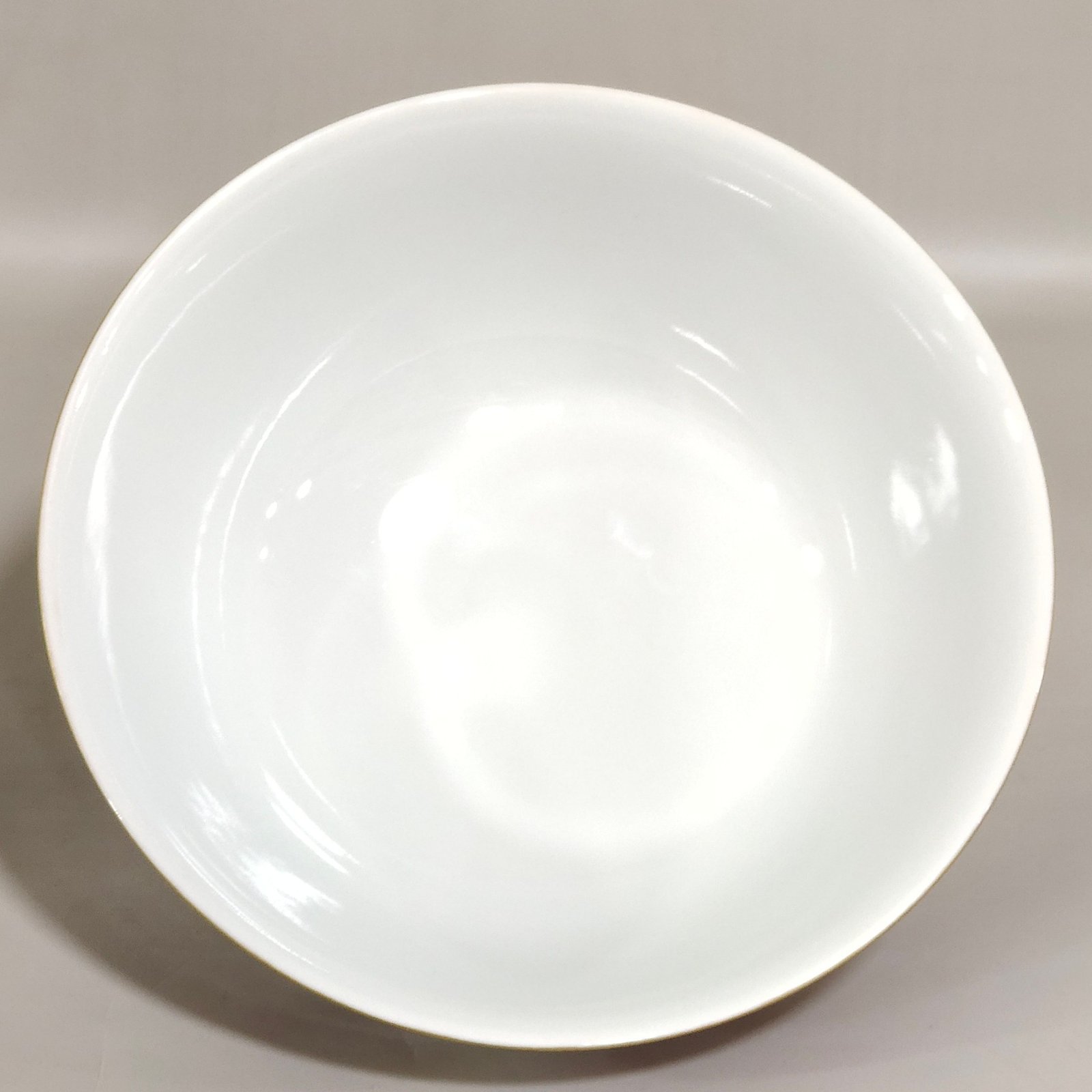 Qing Dynasty Yongzheng enamel chili red flower poem bowl