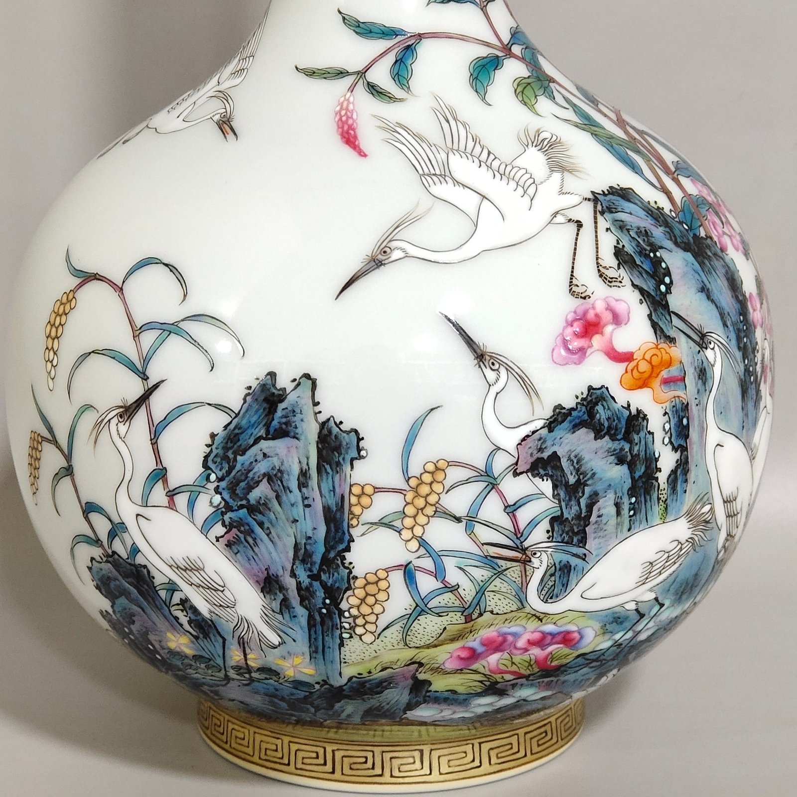 Qing Dynasty Yongzheng egret poem vase