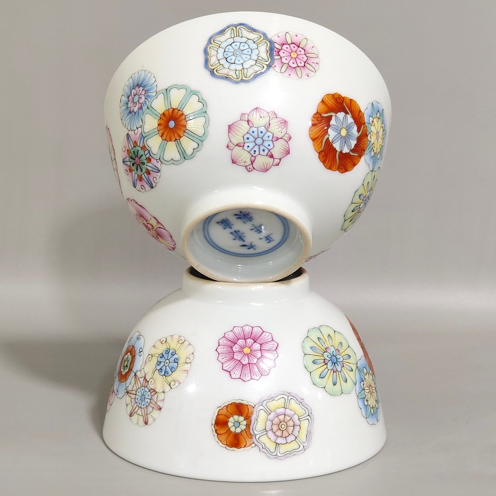 Qing Dynasty Yongzheng leather flower bowl