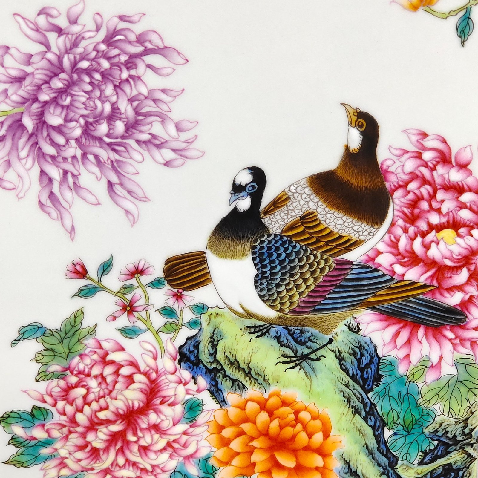 Qing Dynasty Yongzheng stone pattern glazed chrysanthemum and pigeon poem square vase