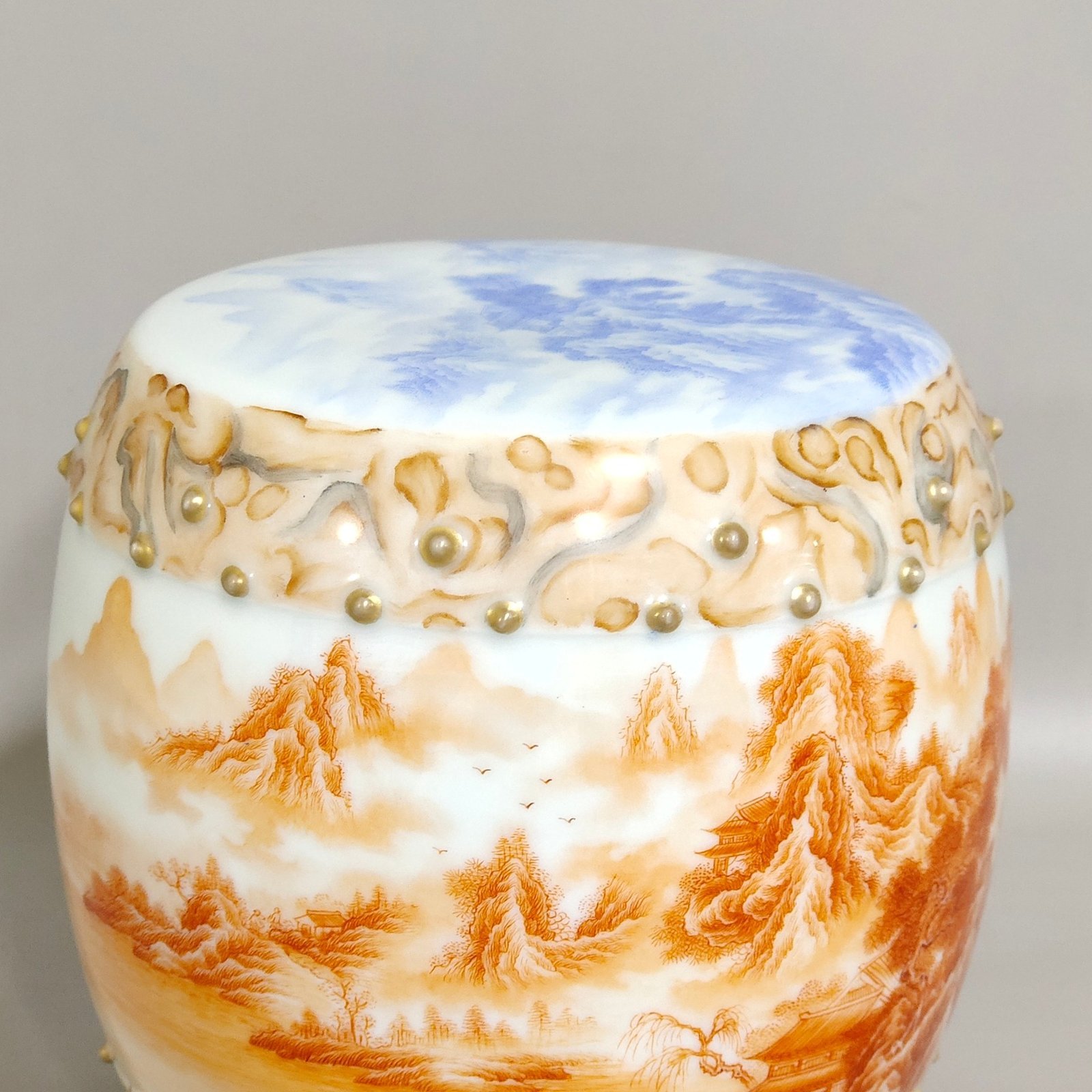 Qing Dynasty Yongzheng stone pattern glazed blue Gonghong landscape poem porcelain drum
