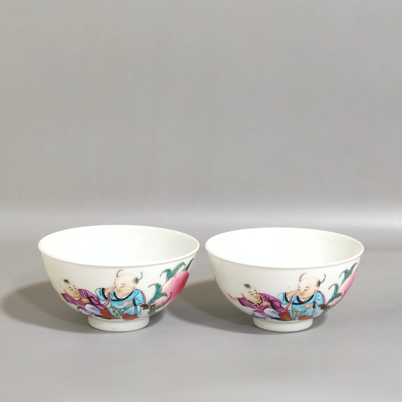 Qing Dynasty Yongzheng boy’s birthday cup