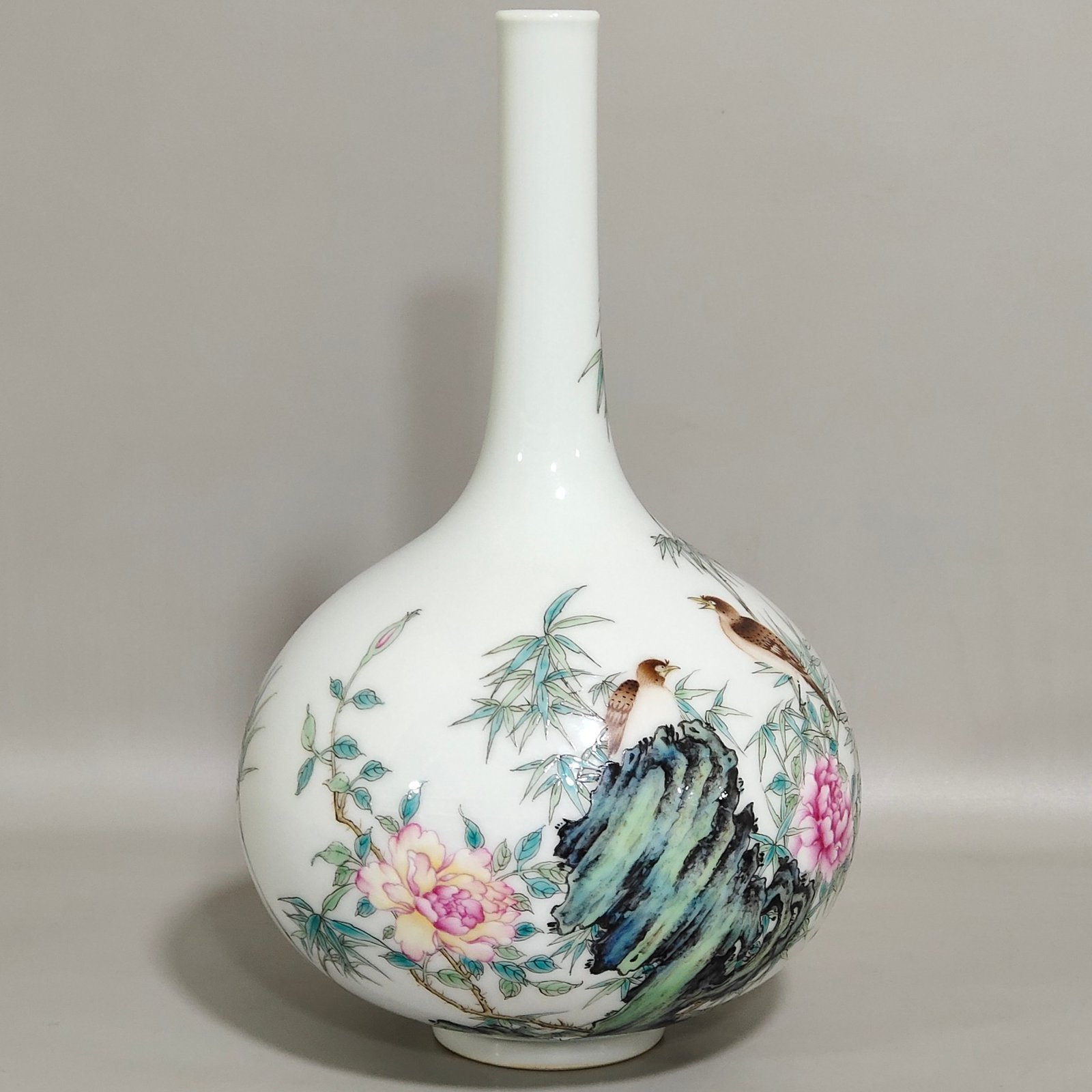 Qing Dynasty Yongzheng bamboo sparrow flask