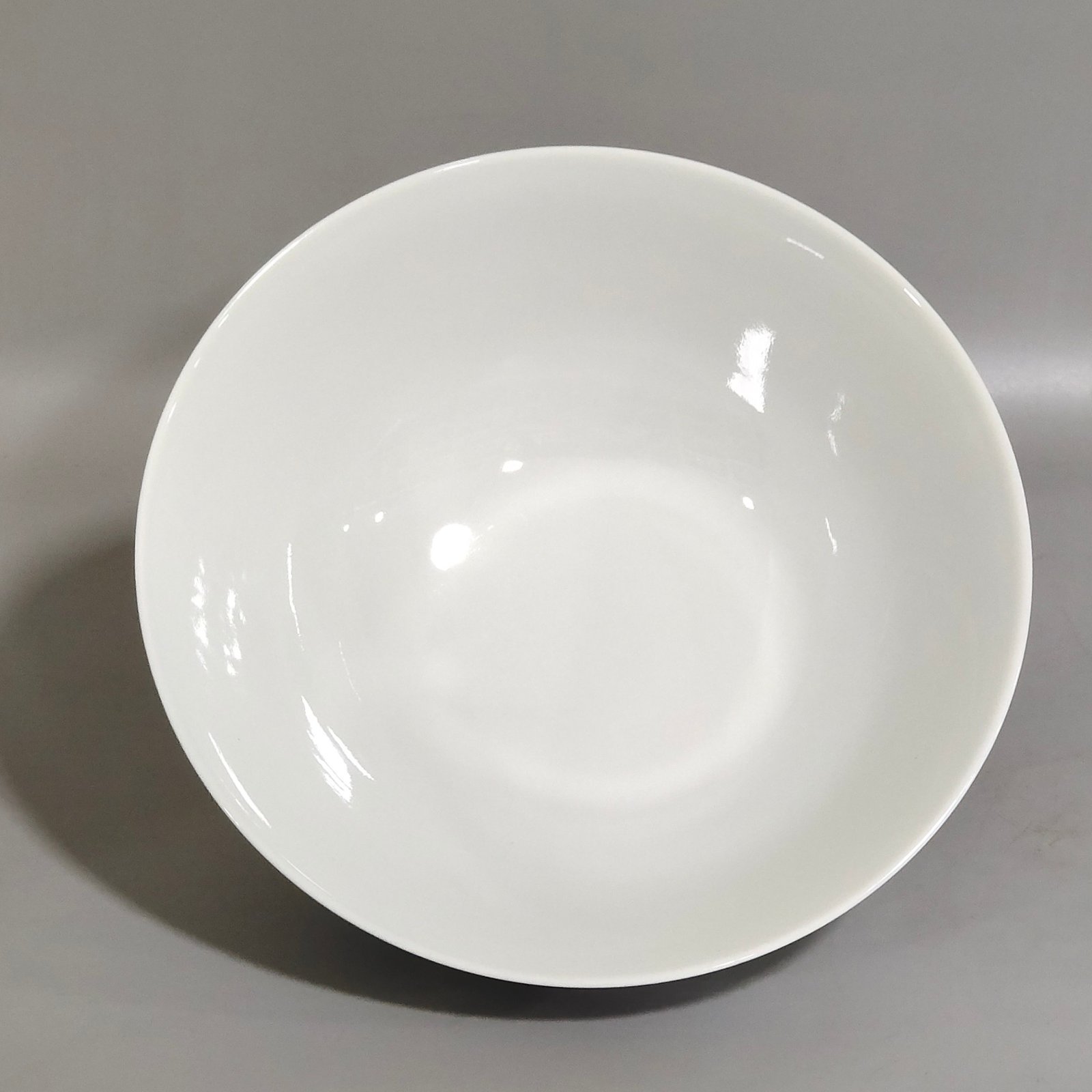 Qing Dynasty Yongzheng Bamboo Forest Bowl of the Seven Sages