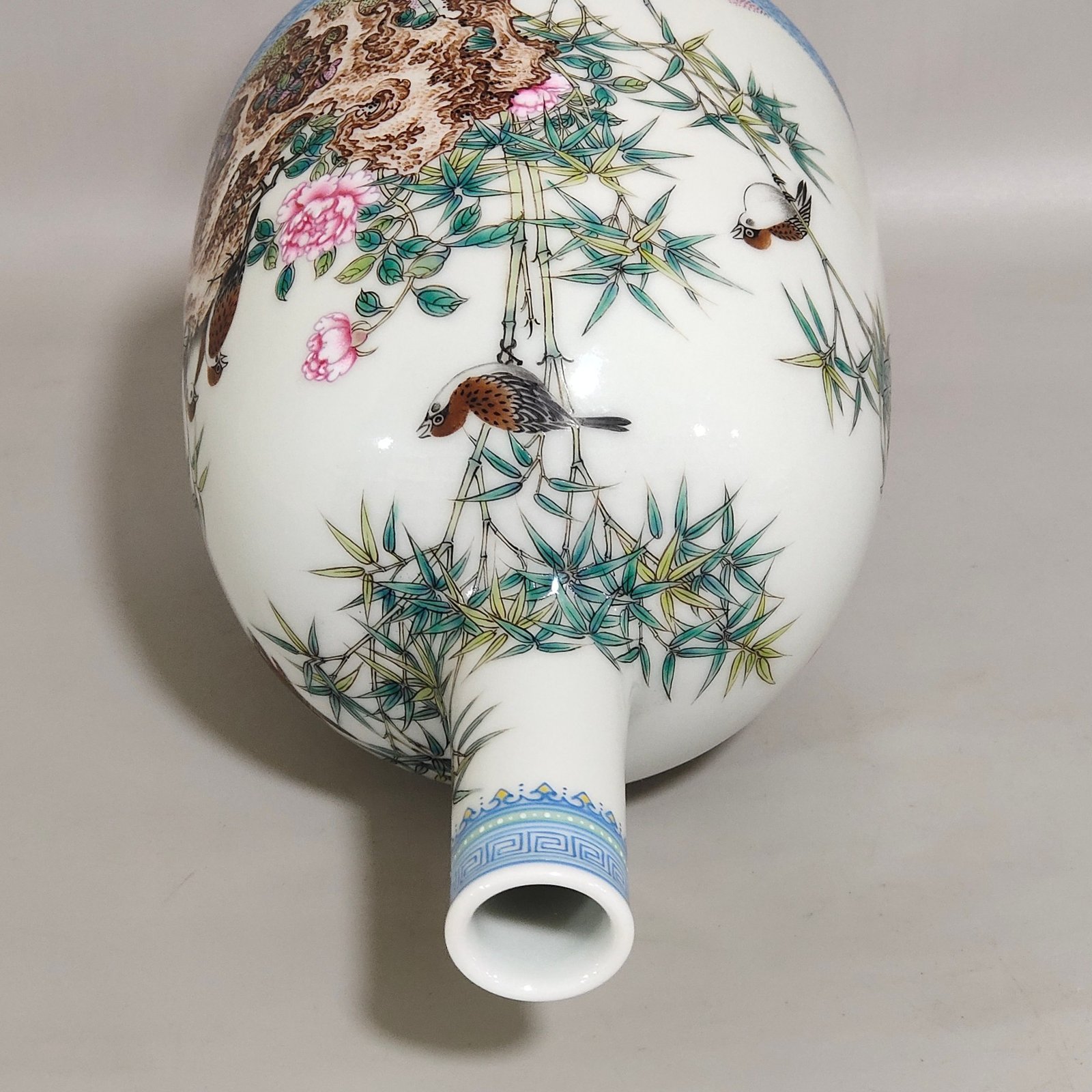 Qing Dynasty Yongzheng Bamboo Bird Poetry Ringing Zun