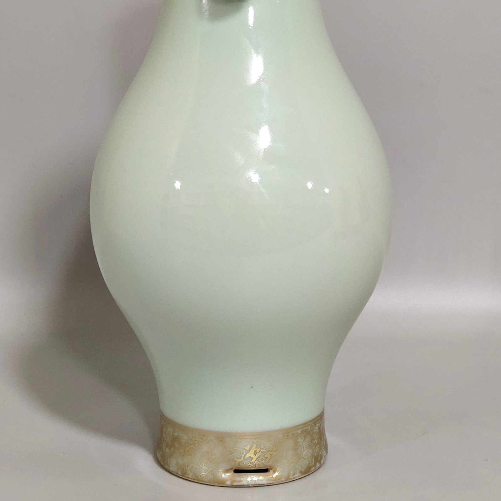 Qing Dynasty Yongzheng pink celadon glaze and gold amphorae