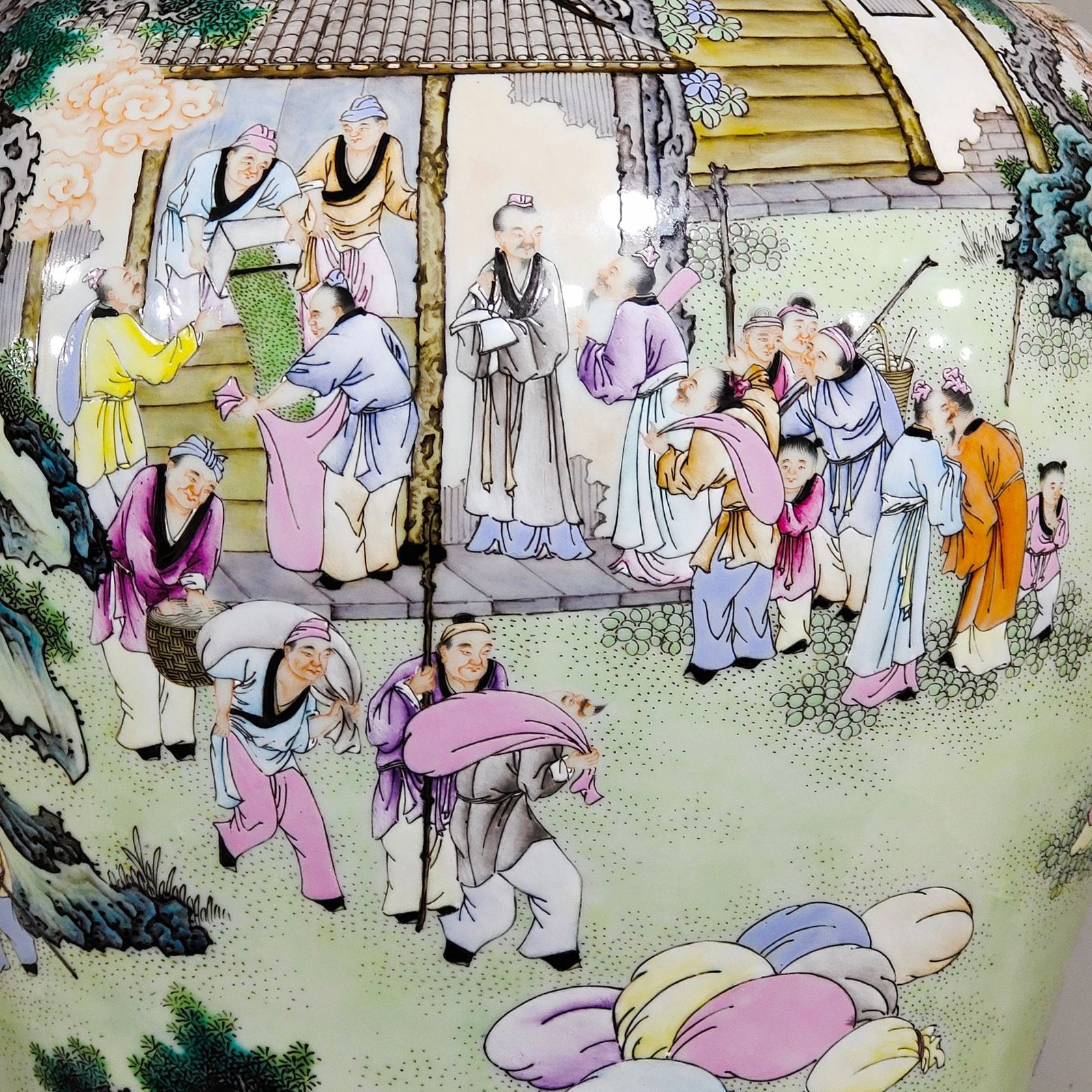 Qing Dynasty Yongzheng Greenland figure plum vase with pictures of peace and happiness