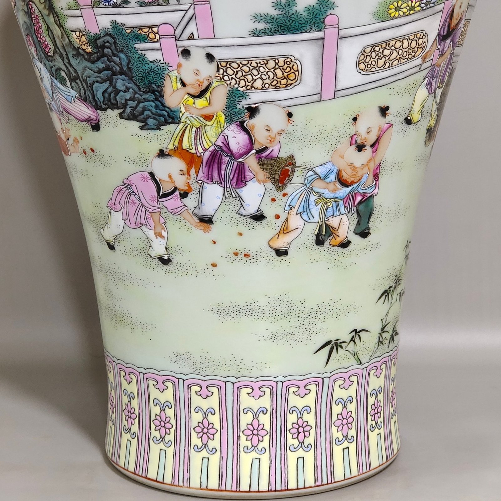 Qing Dynasty Yongzheng green space with pictures of children playing and poems plum vase