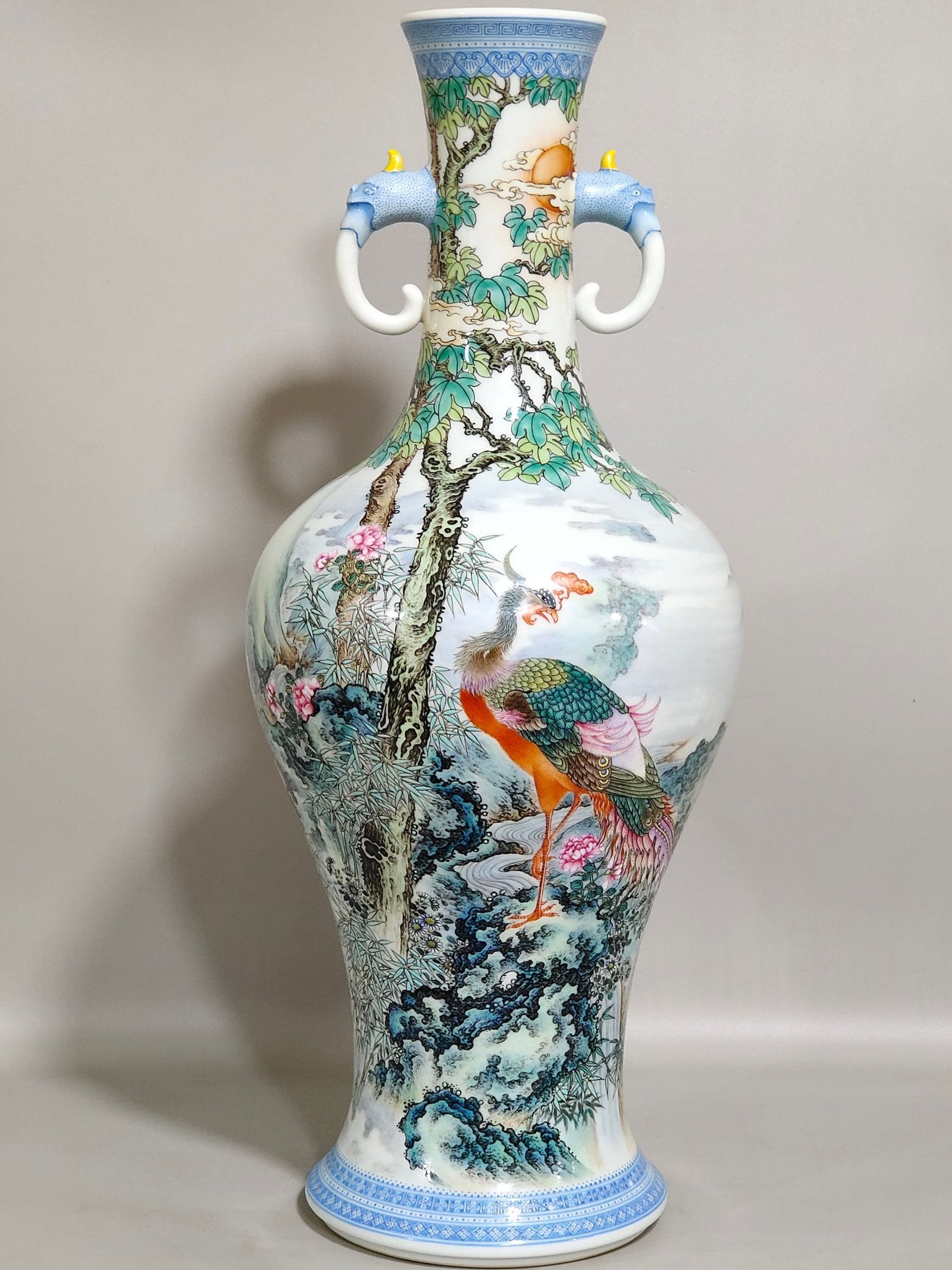 Qing Dynasty Yongzheng green edge phoenix poem elephant ear vase