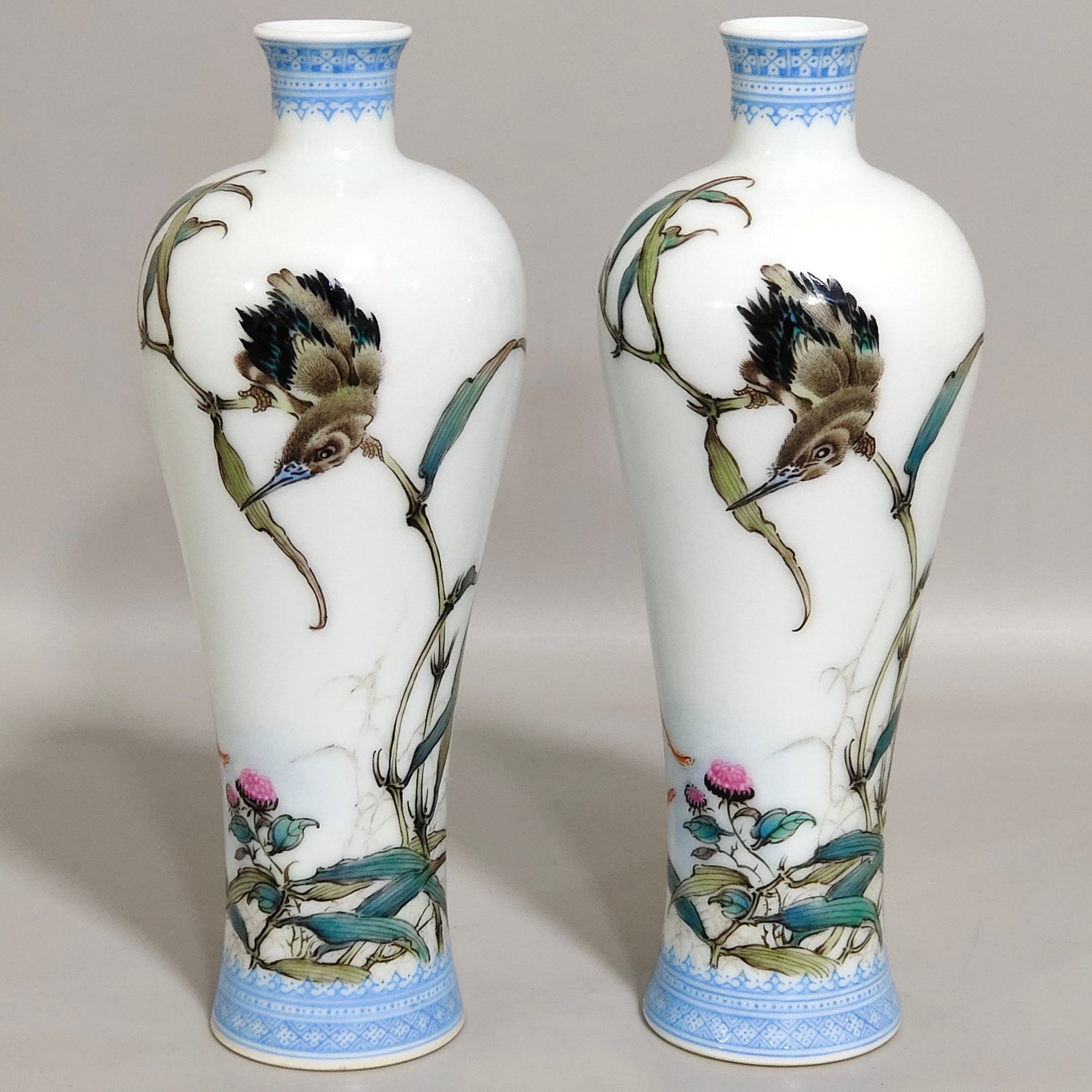 Qing Dynasty Yongzheng green edged ink colored kingfisher poem inscribed small plum vase
