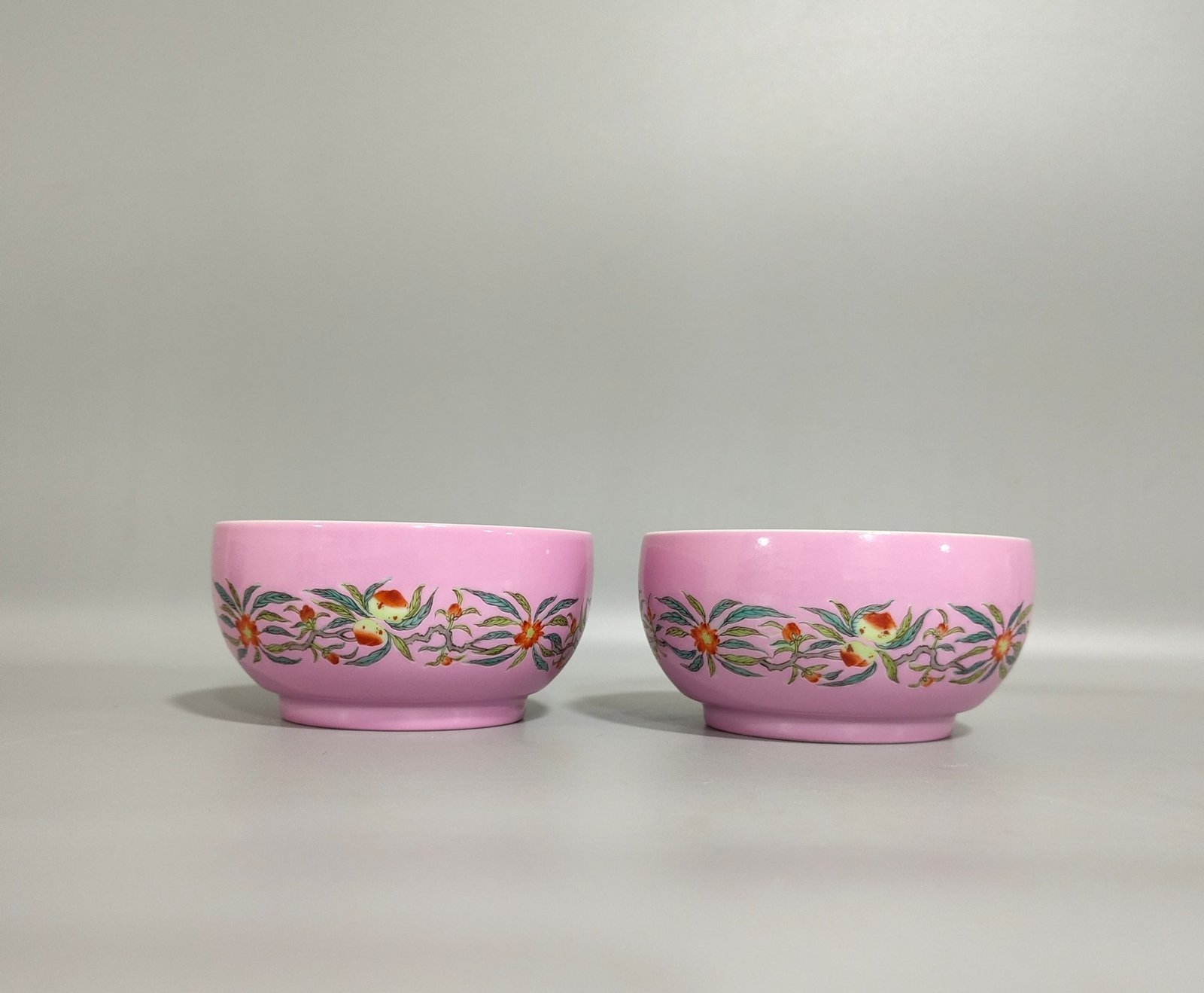 Qing Dynasty Yongzheng rouge water longevity peach cup