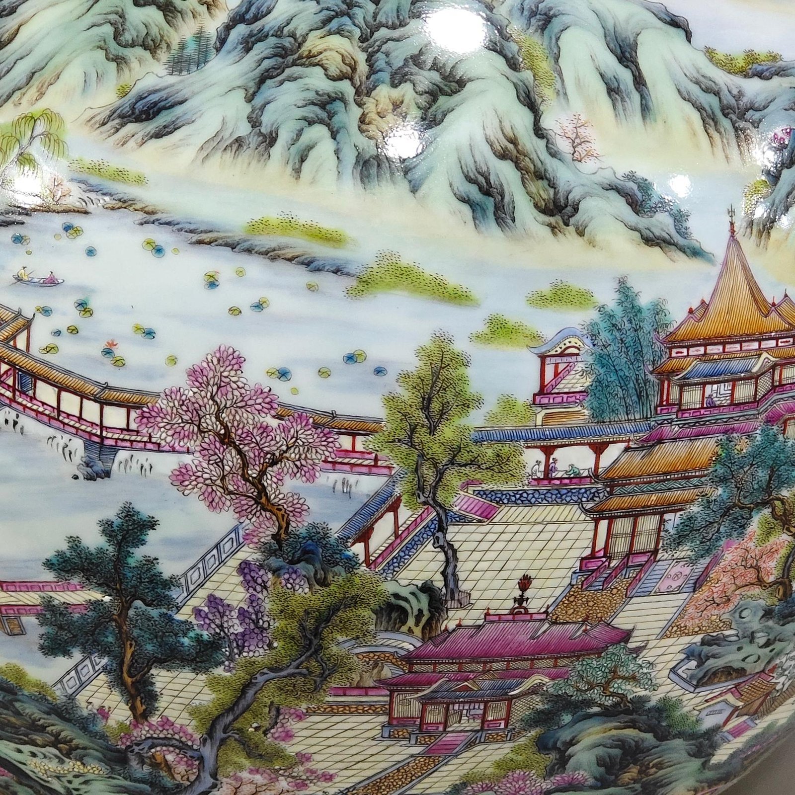 Qing Dynasty Yongzheng rouge powder land blessing and longevity landscape celestial sphere vase