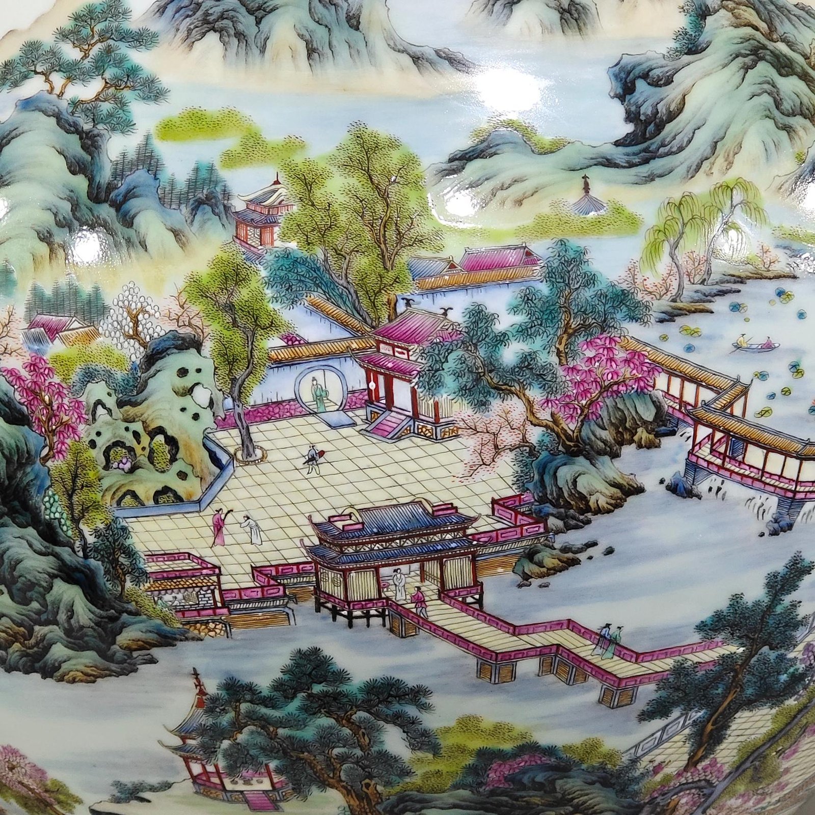 Qing Dynasty Yongzheng rouge powder land blessing and longevity landscape celestial sphere vase