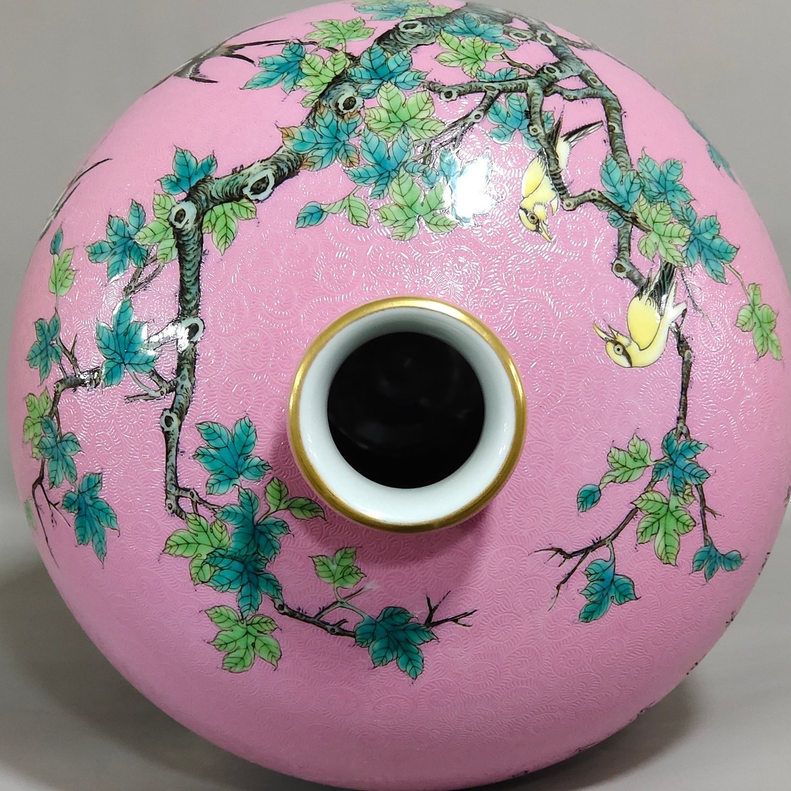 Qing Dynasty Yongzheng rouge pink flowered phoenix peony flower and bird poem plum vase