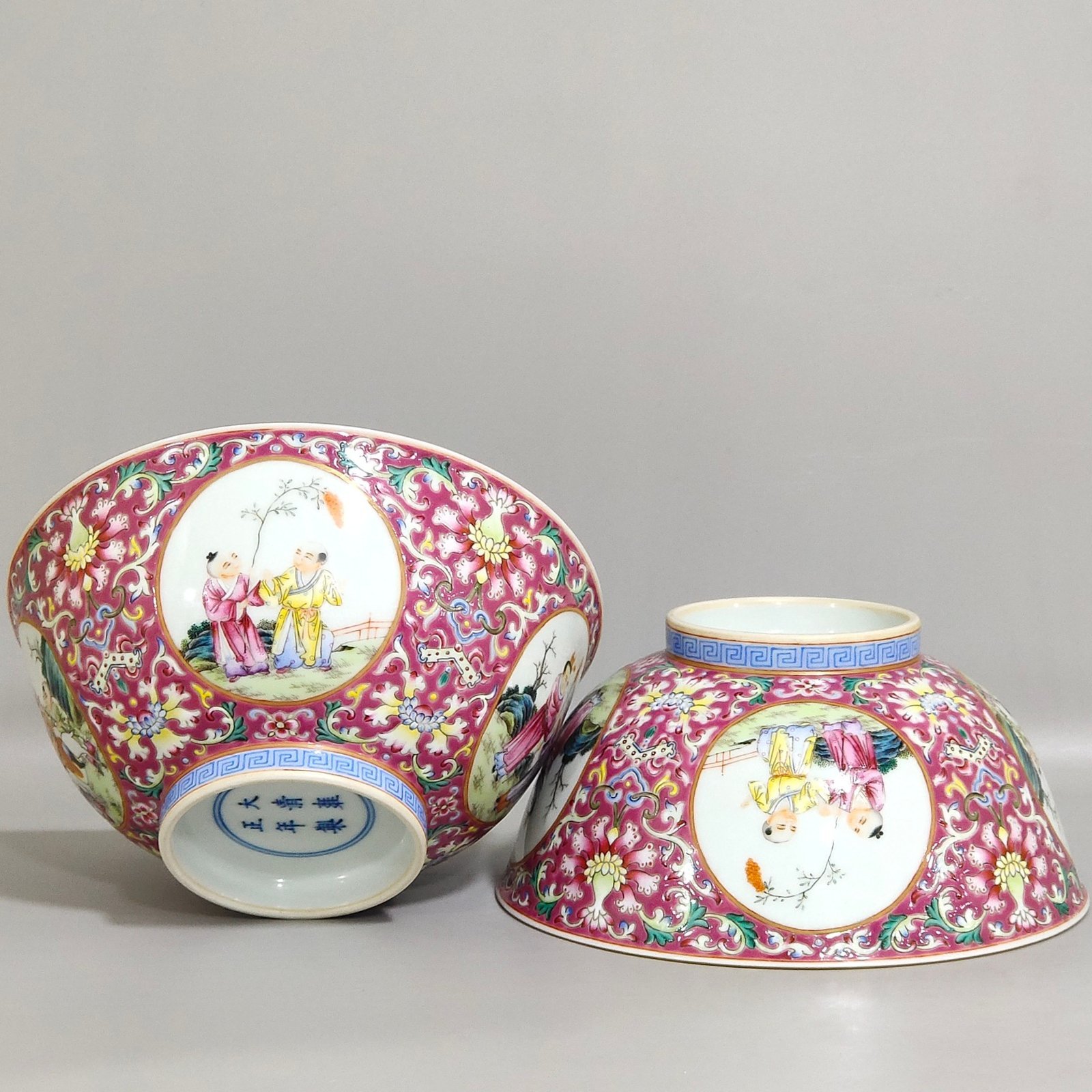 Qing Dynasty Yongzheng rouge ground window baby play bowl
